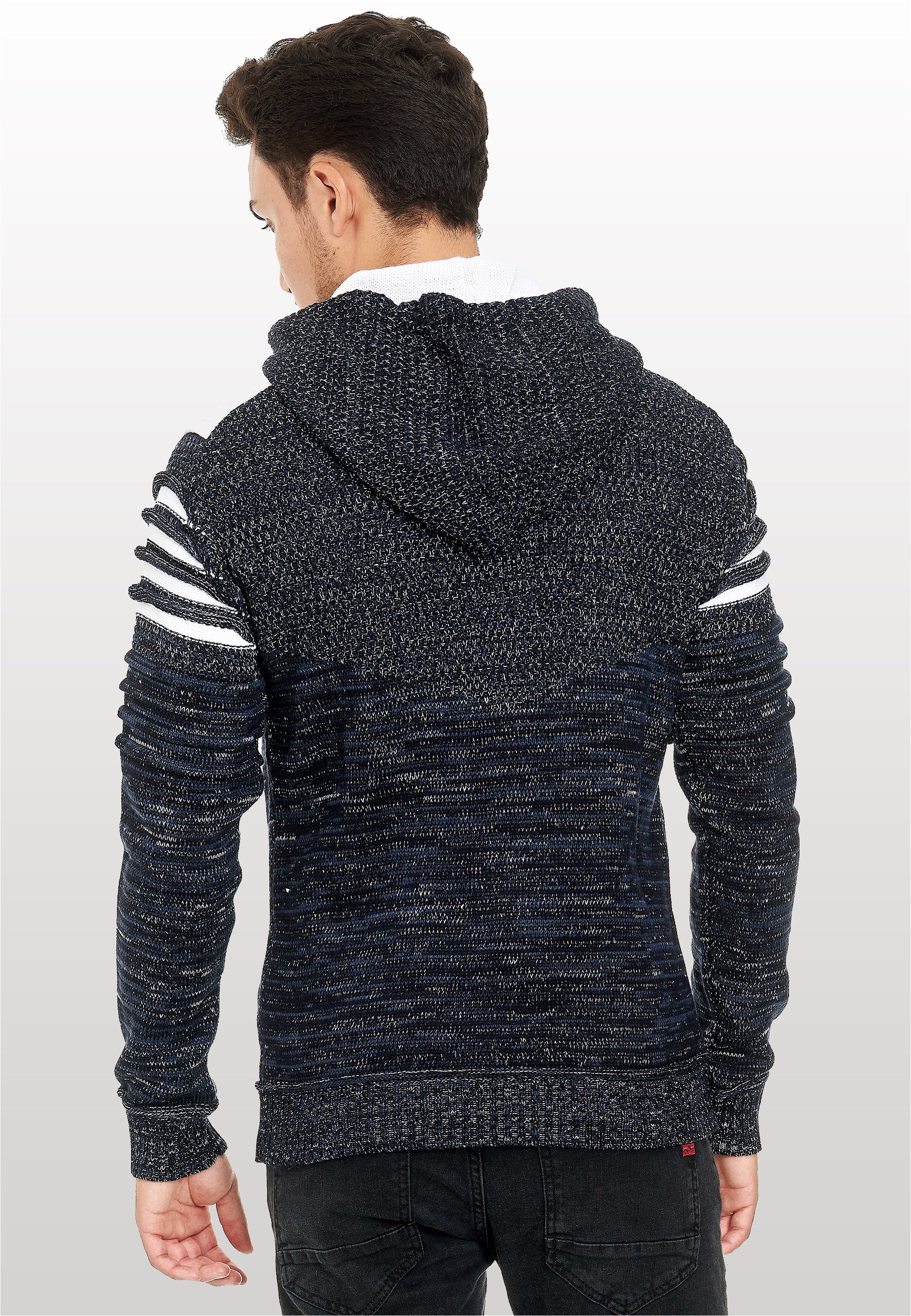 Rusty Neal Kapuzensweatshirt , in modernem Strickdesign
