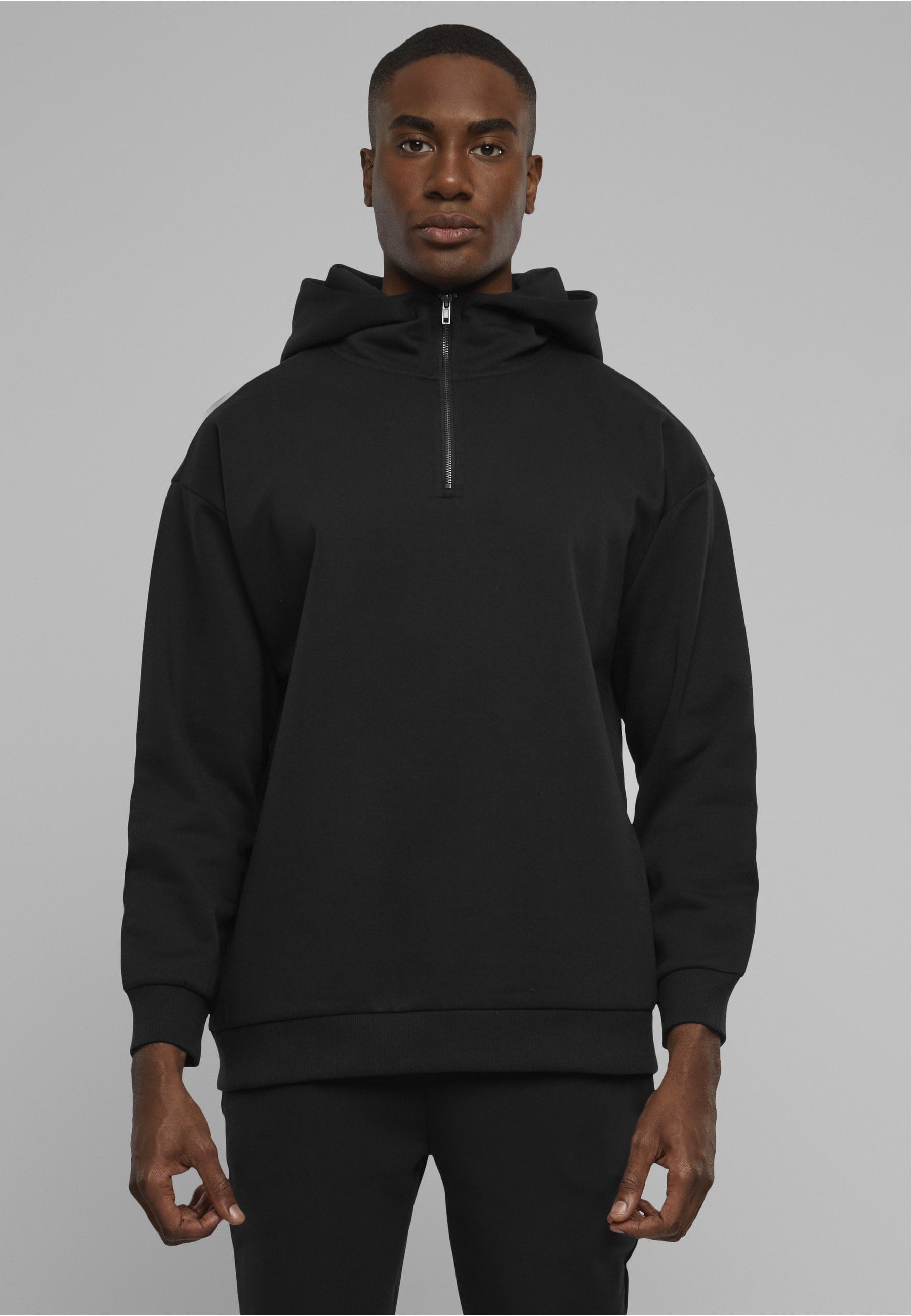 URBAN CLASSICS Sweater »Urban Classics Herren Zipped High Neck Hoody«, 1 Stk.
