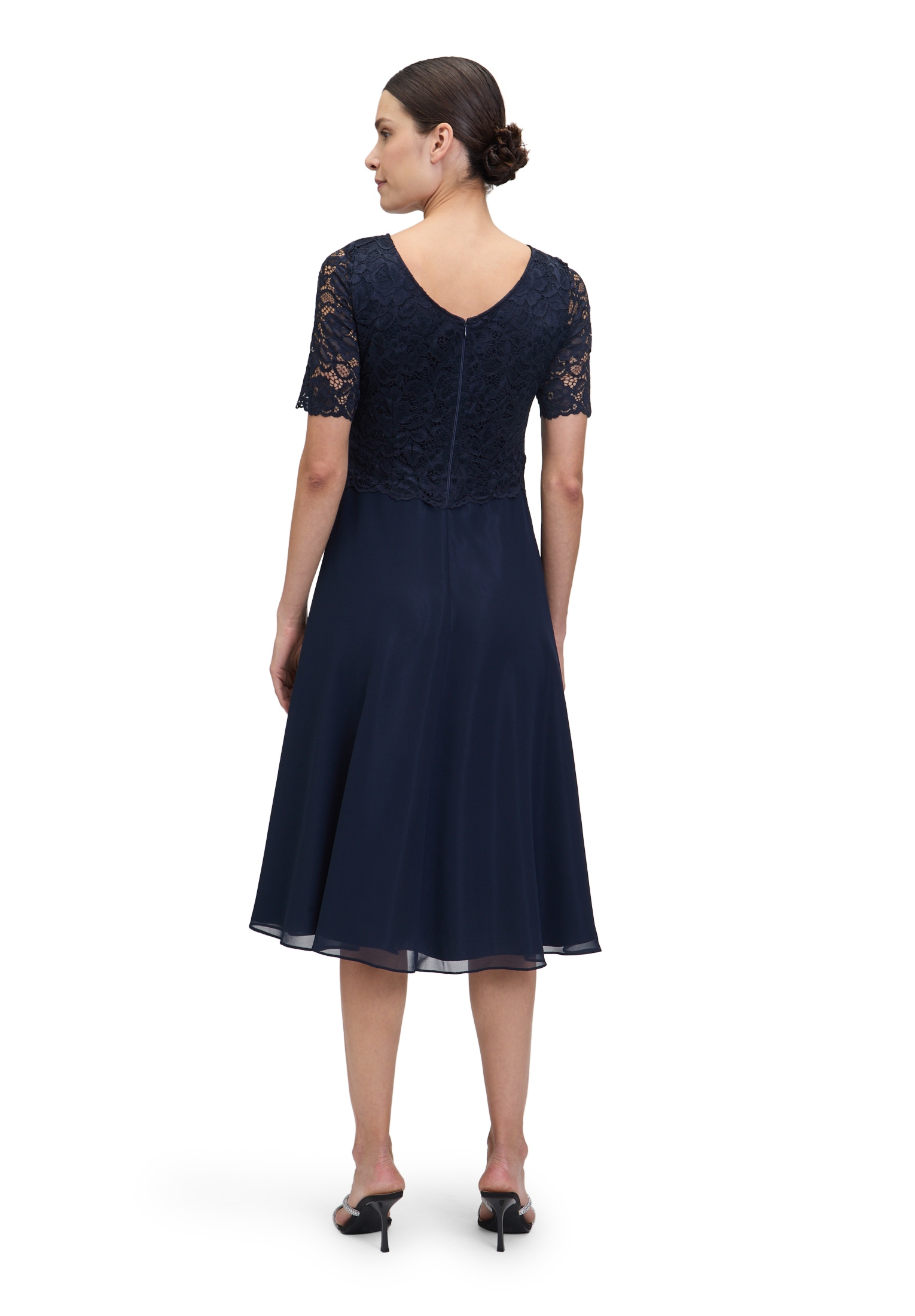 Vera Mont Cocktailkleid »Vera Mont Cocktailkleid mit Spitze«, Spitze