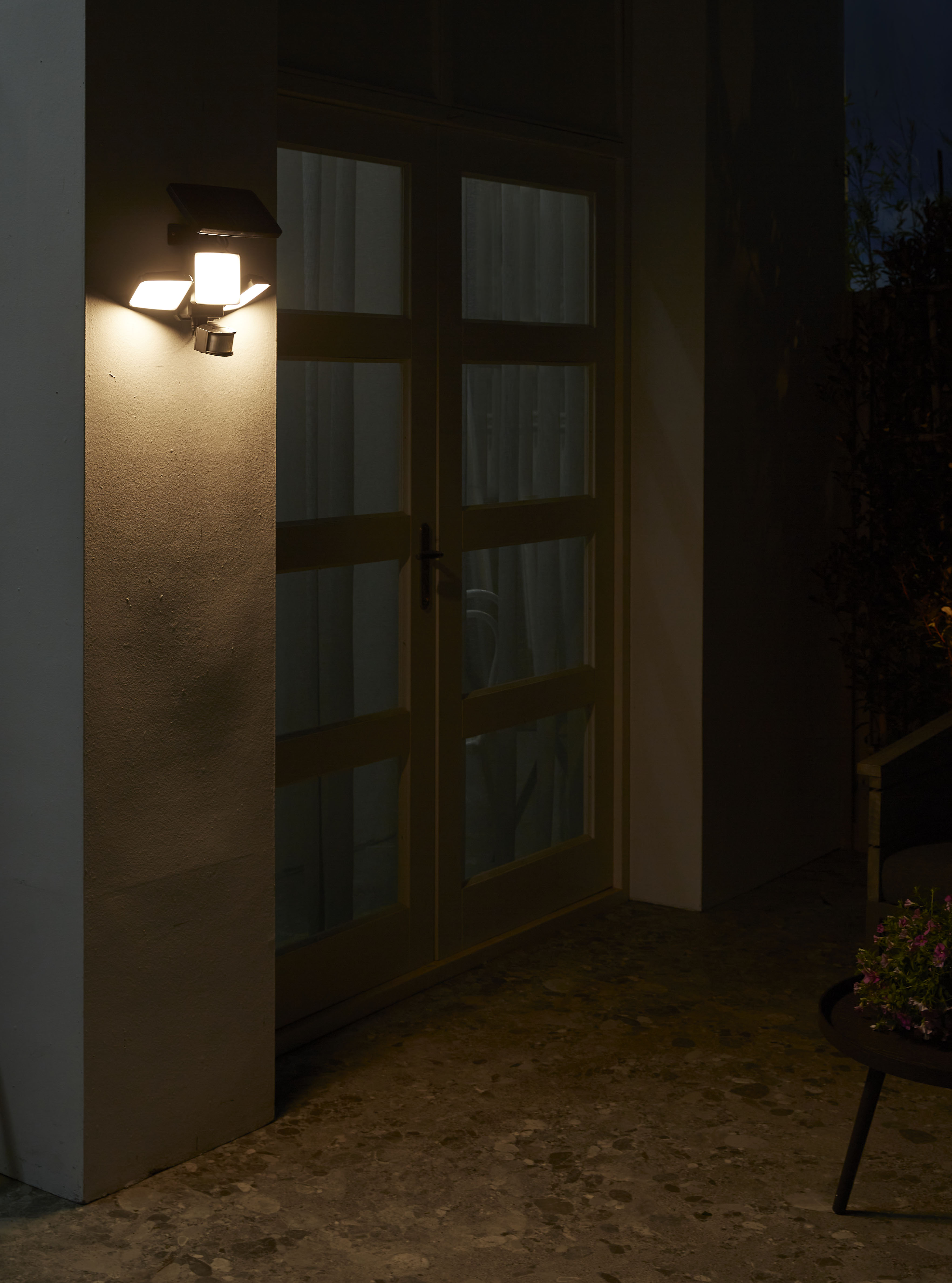 Thumbnail - LUXFORM Außen-Wandleuchte "Solar-Sicherheits-Wandleuchte - La Rioja - LED" LED-Modul 1 Stk. Erkennungsmodus (1000LM)