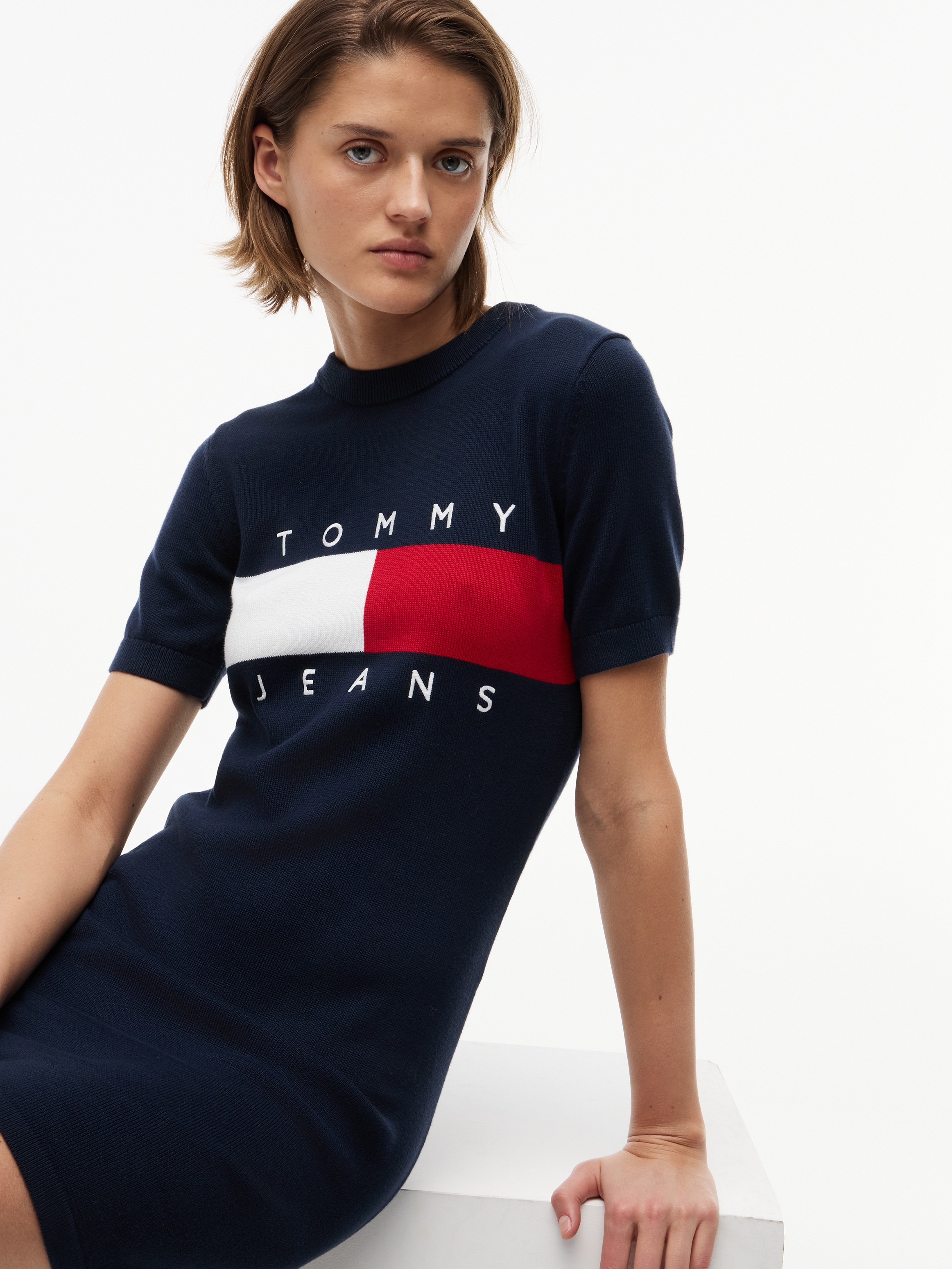 Tommy Jeans Sweatkleid "TJW FLAG SS SWEATER DRESS" Baumwolle