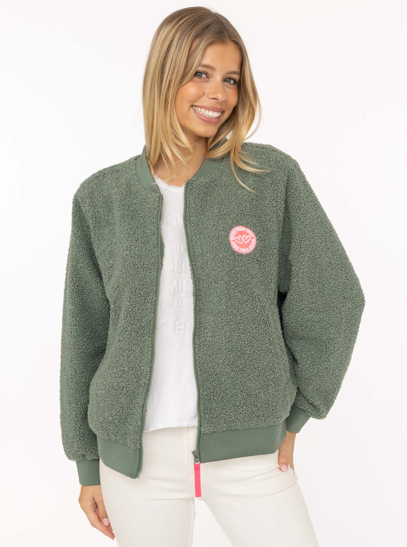 Zwillingsherz Bomberjacke »"Good Vibes"« ohne Kapuze große Herzen auf dem Rücken