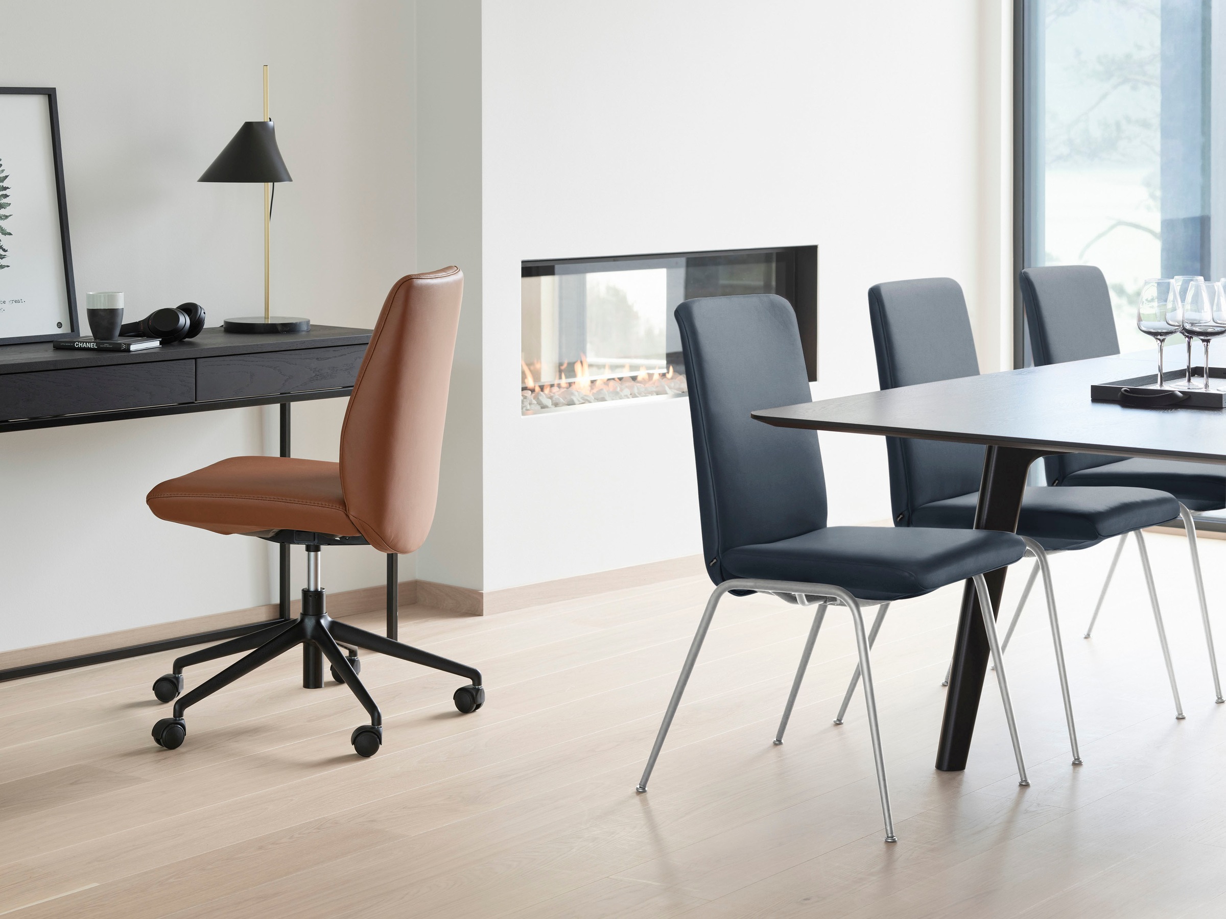 Stressless® Polsterstuhl »Laurel« () Low Back, Größe M, mit Beinen aus Stahl in Schwarz matt