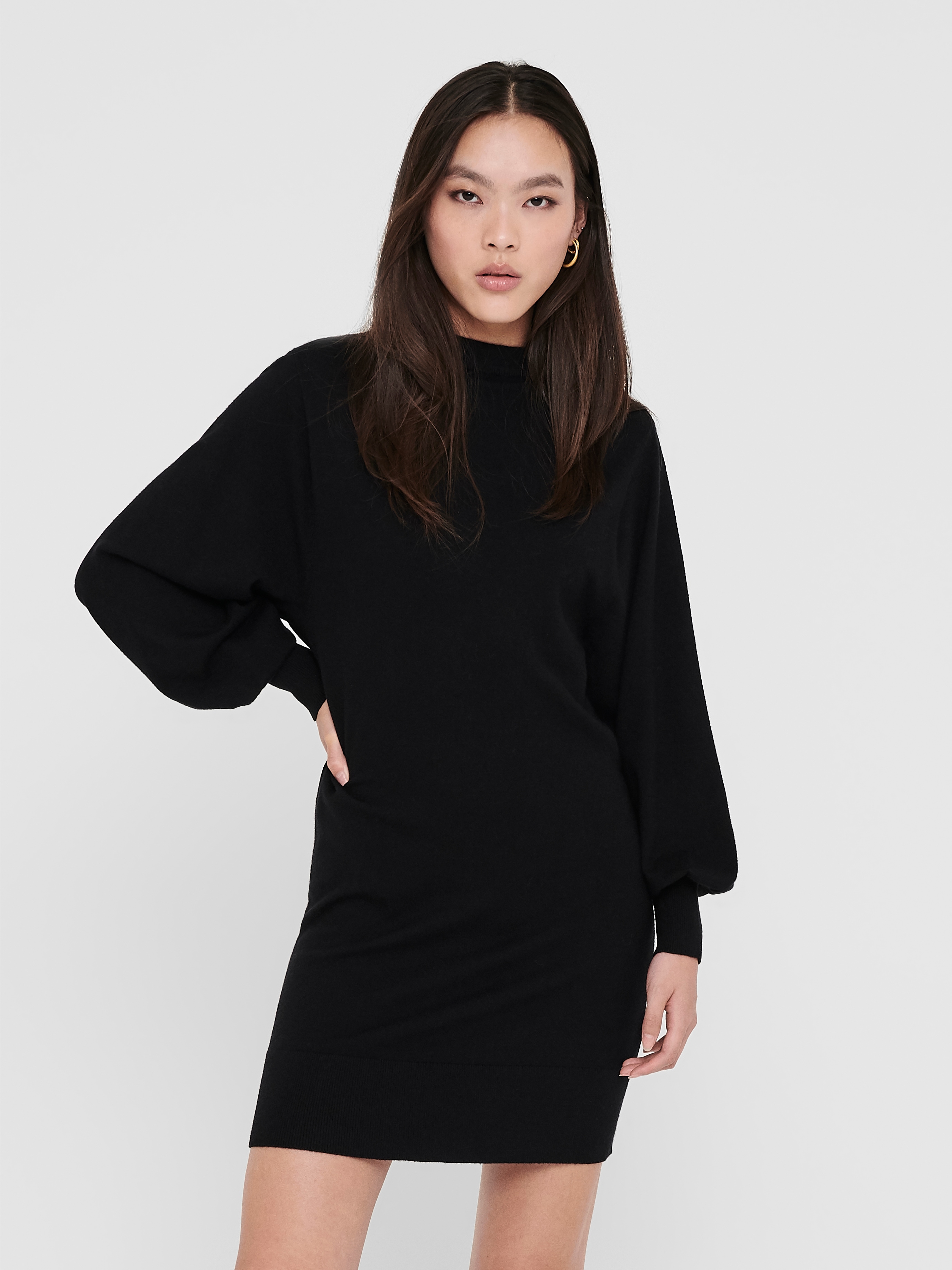 ONLY Strickkleid "ONLLABELLE LIFE L/S DRESS KNT NOOS" Viskosemischung, sehr figurbetont