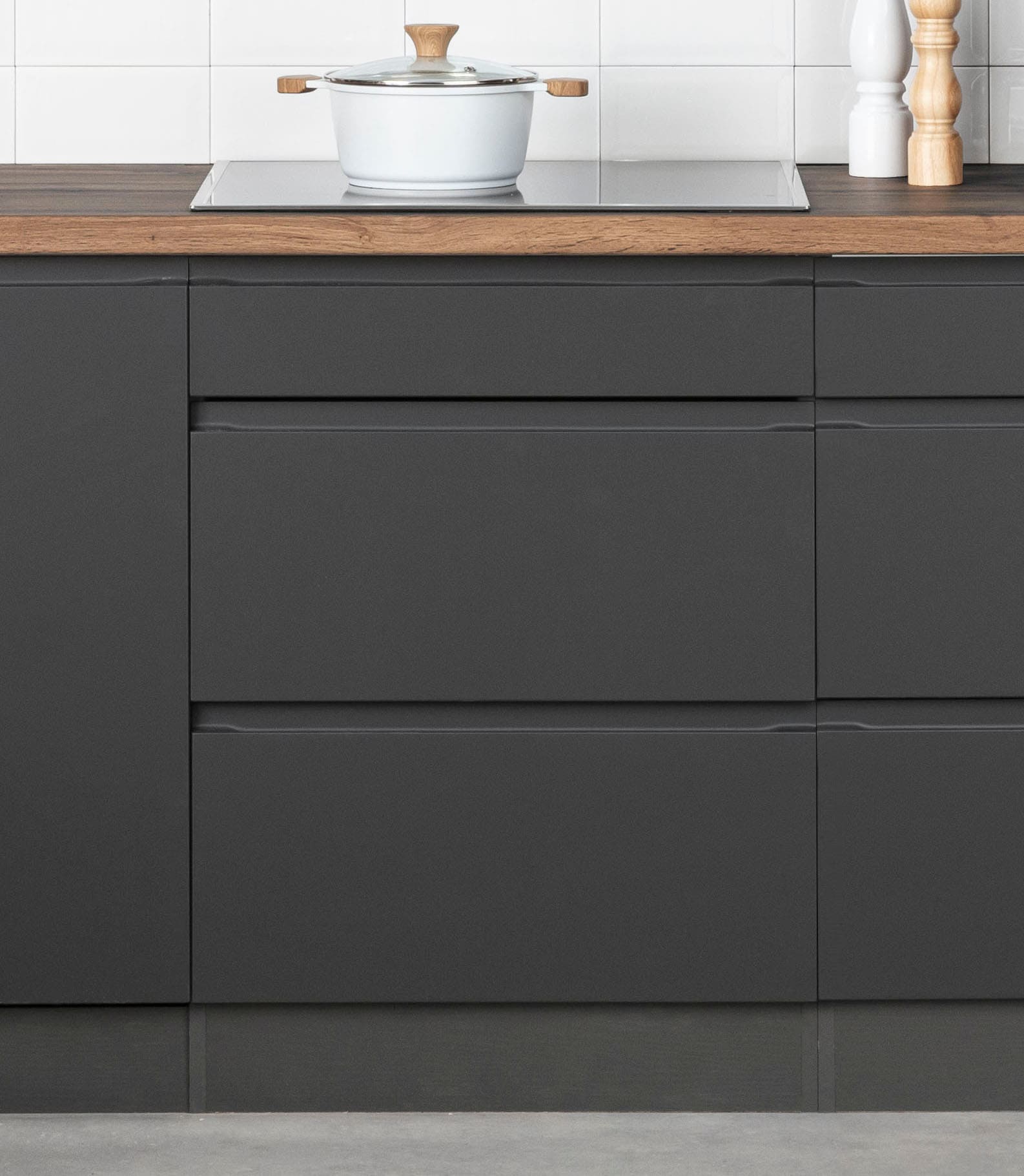 KOCHSTATION Unterschrank »KS-Bruneck« >>Bruneck<< 60 cm breit, für viel Stauraum, hochwertige MDF-Fronten