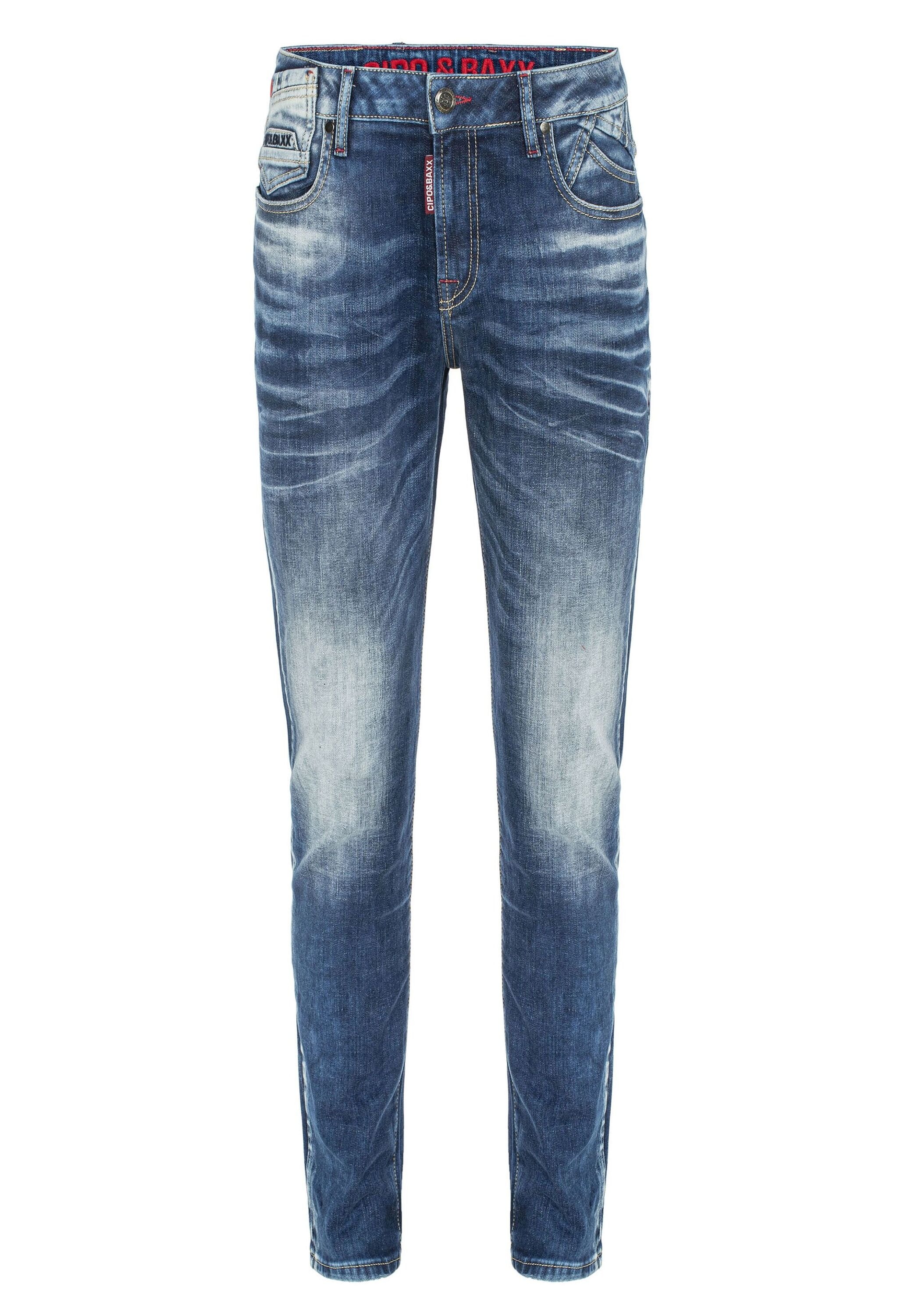 Cipo & Baxx 5-Pocket-Jeans »Jeans«, mit tollen Stickereien, CD717