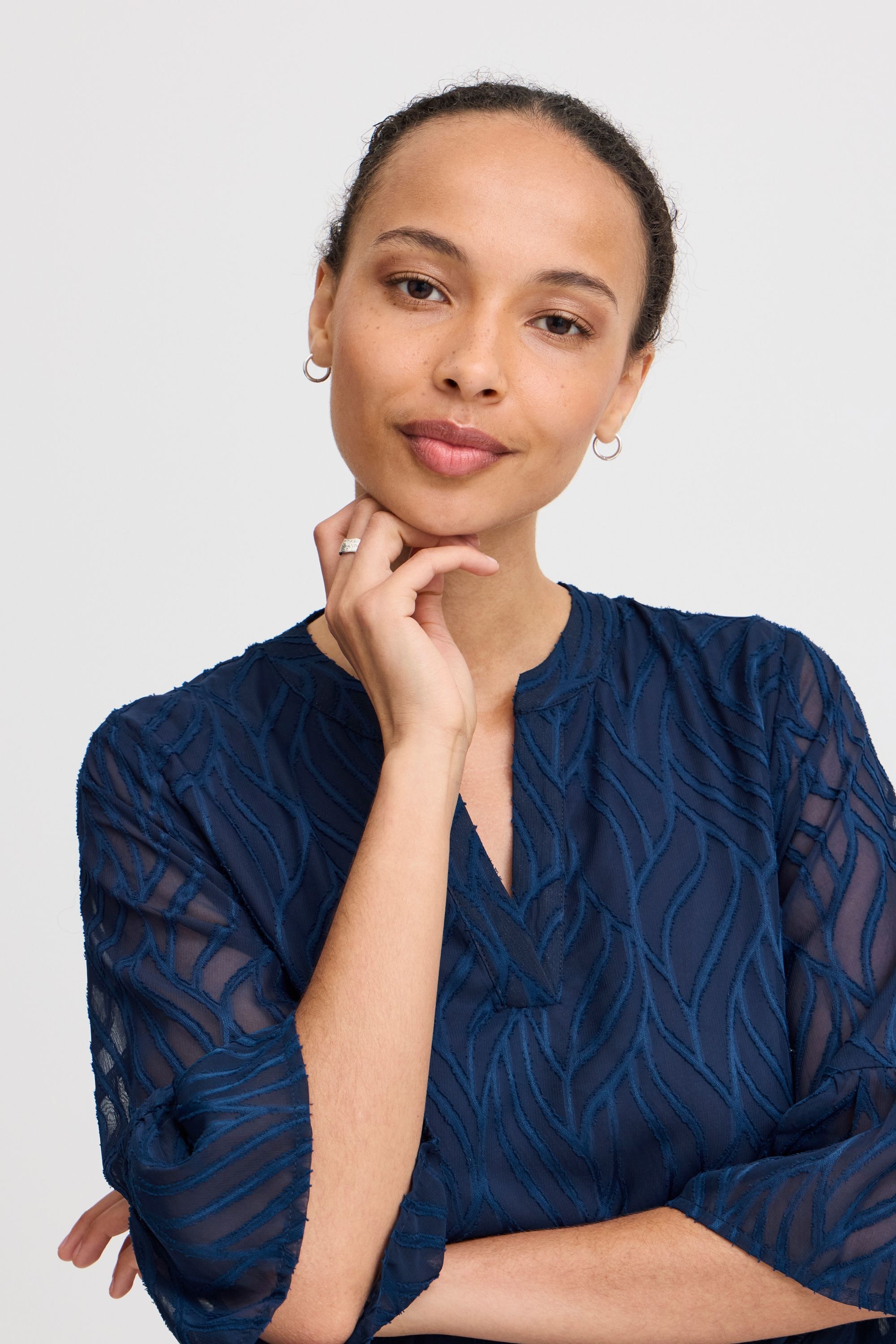 b.young A-Linien-Kleid »A-Linien-Kleid BYFRIKKE VNECK DRESS -«
