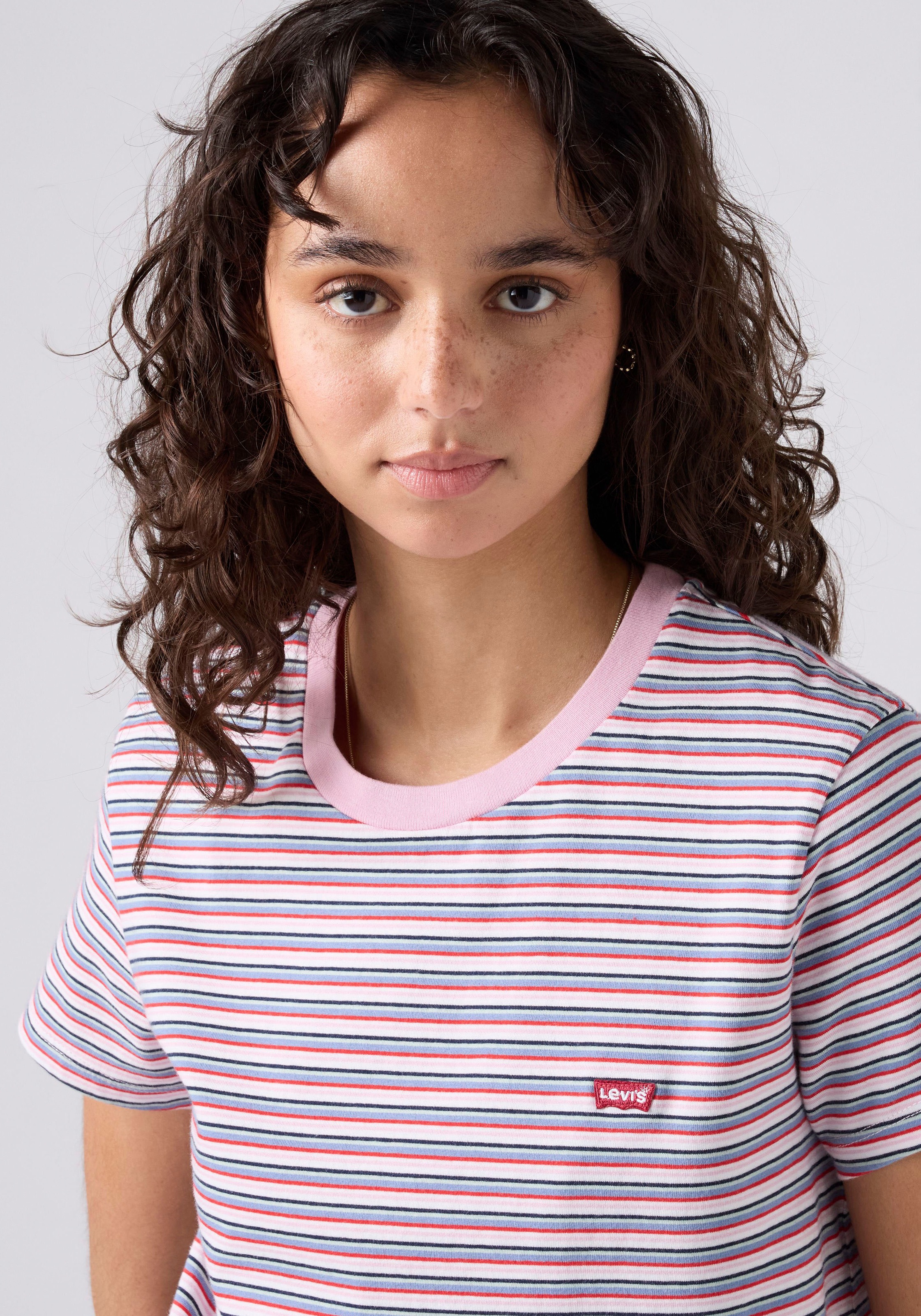 T-Shirt LEVI'S "PERFECT TEE", Damen, Gr. L (40), coriander stripe fragrant lila, Single Jersey, Obermaterial: 100% Baumwolle, gestreift, figurbetont normal, Rundhals, Shirts T-Shirt, mit kleiner Logo-Stickerei 3