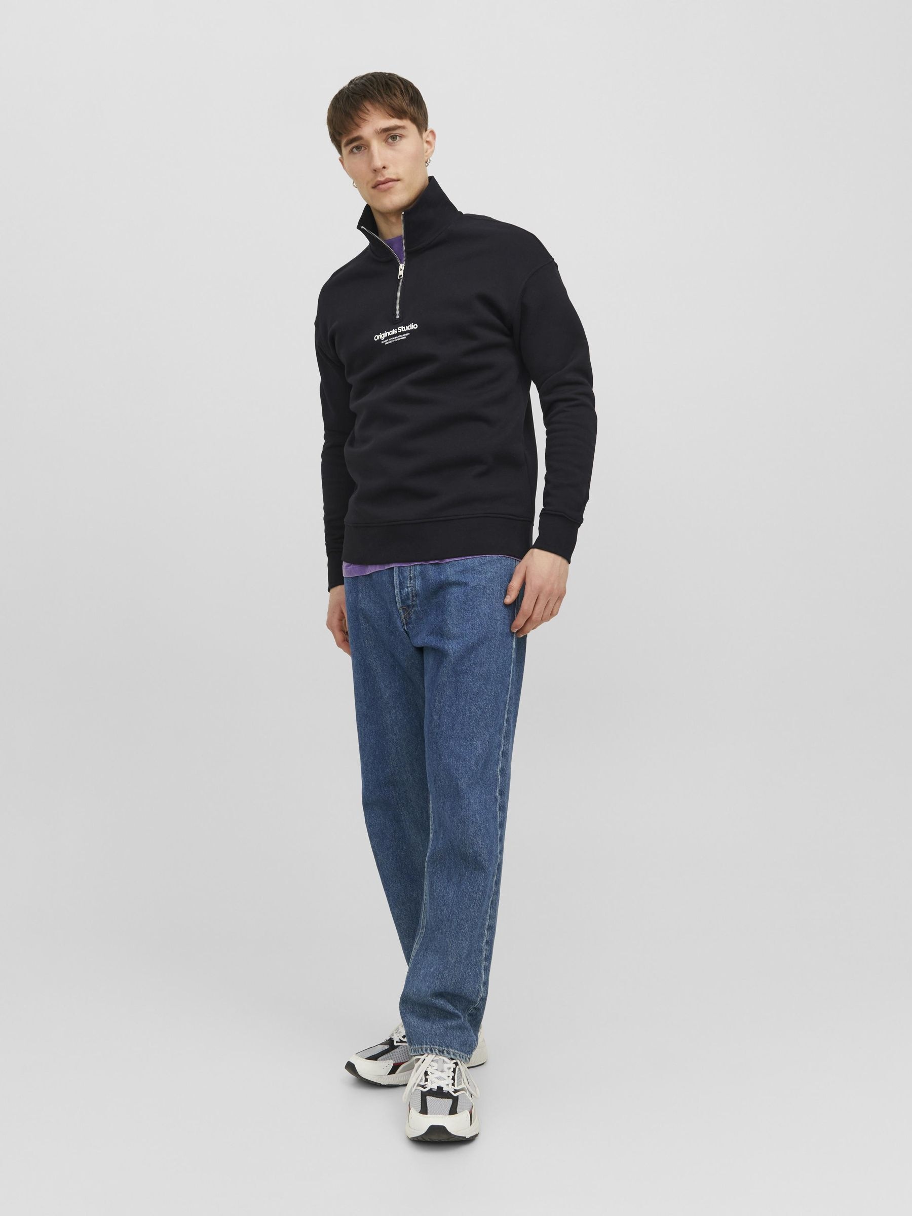 Jack & Jones Sweatshirt »JORVESTERBRO SWEAT QUARTER ZIP HN NOOS«, im Troyer-Look

