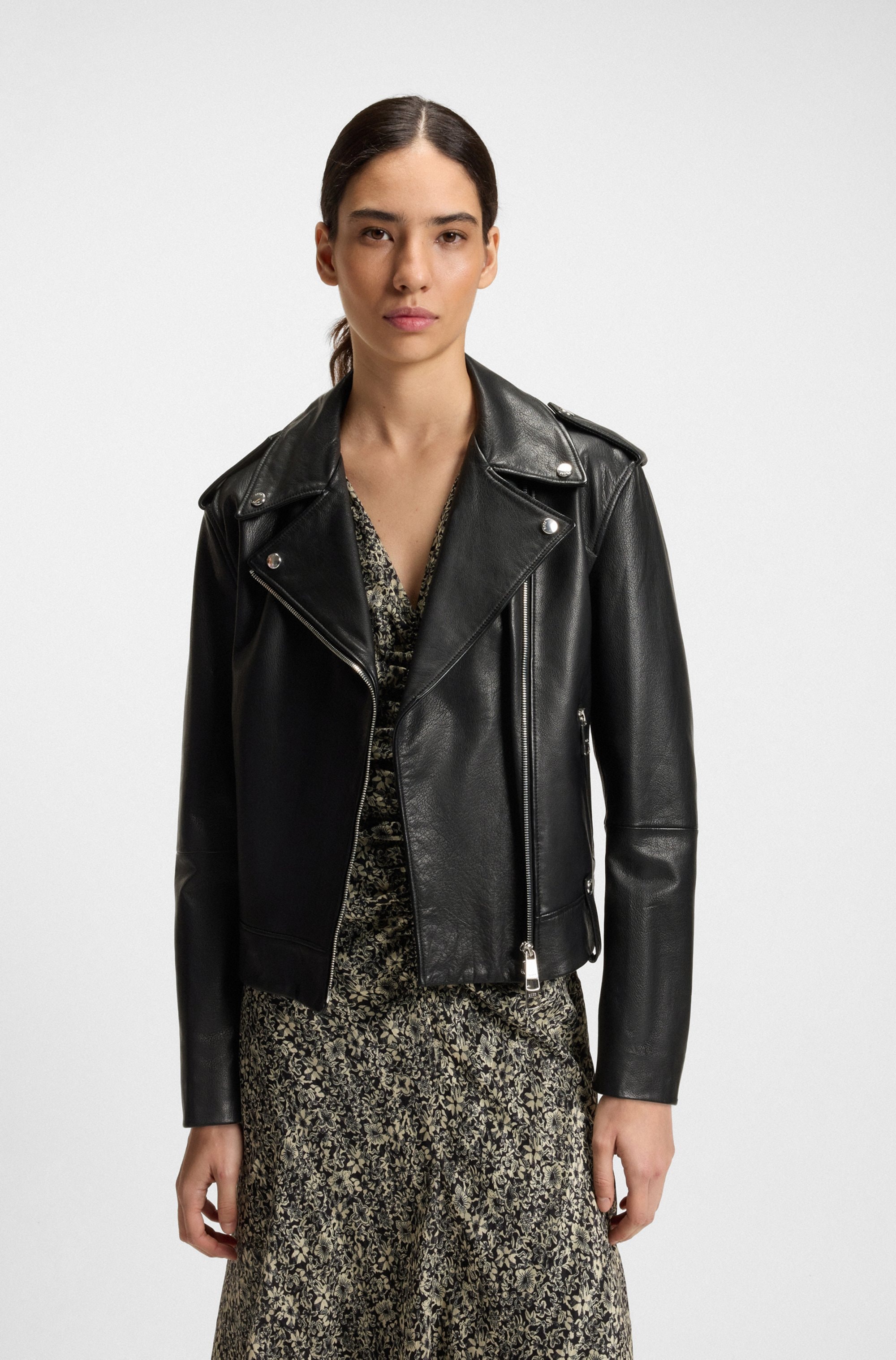 BOSS ORANGE Lederjacke "Sandy Premium Damenmode", mit genarbter Struktur günstig online kaufen