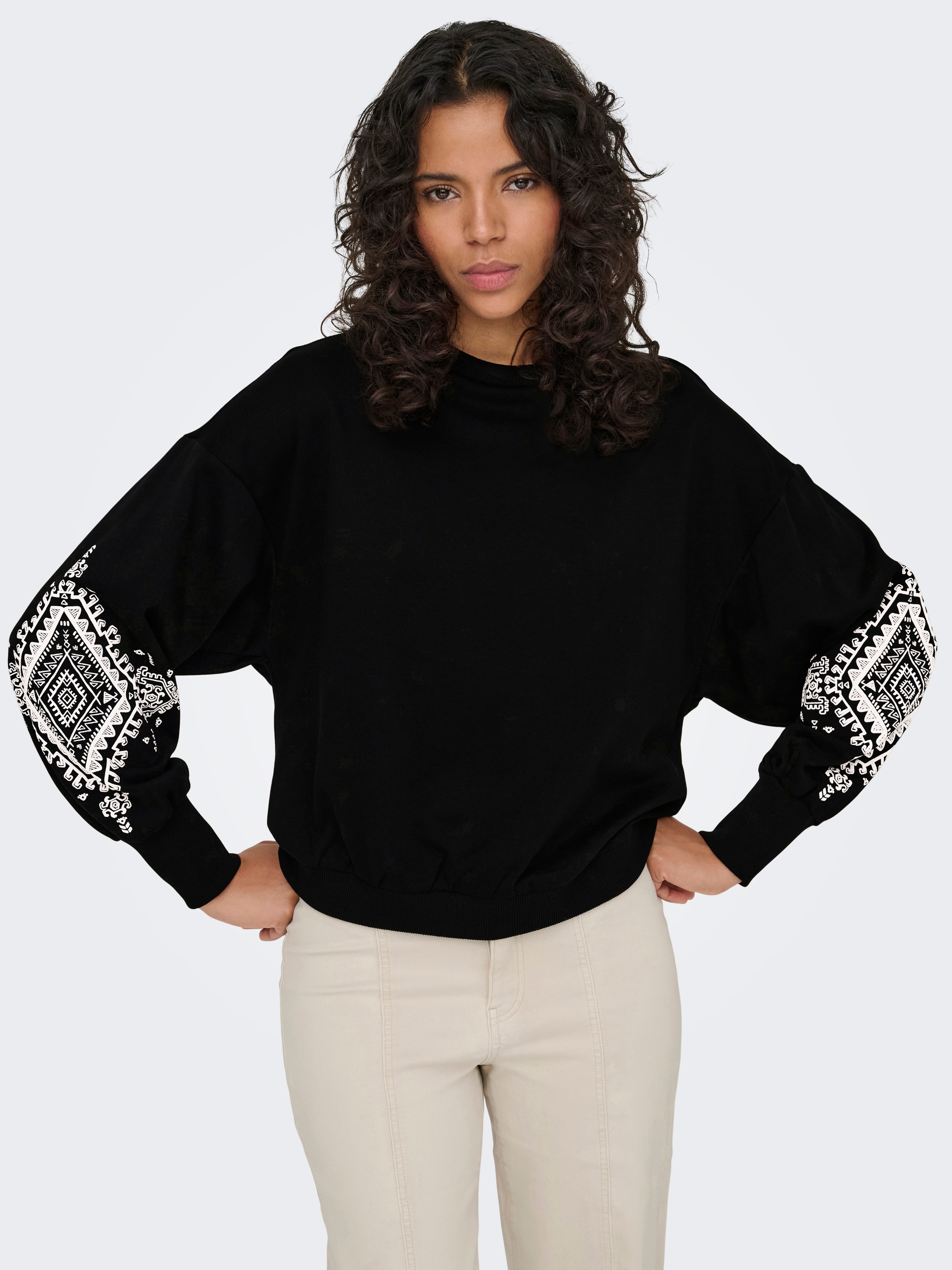 ONLY Sweatshirt "ONLBROOKE L/S O-NECK FLOWER SWT", Baumwollmischung, regula günstig online kaufen