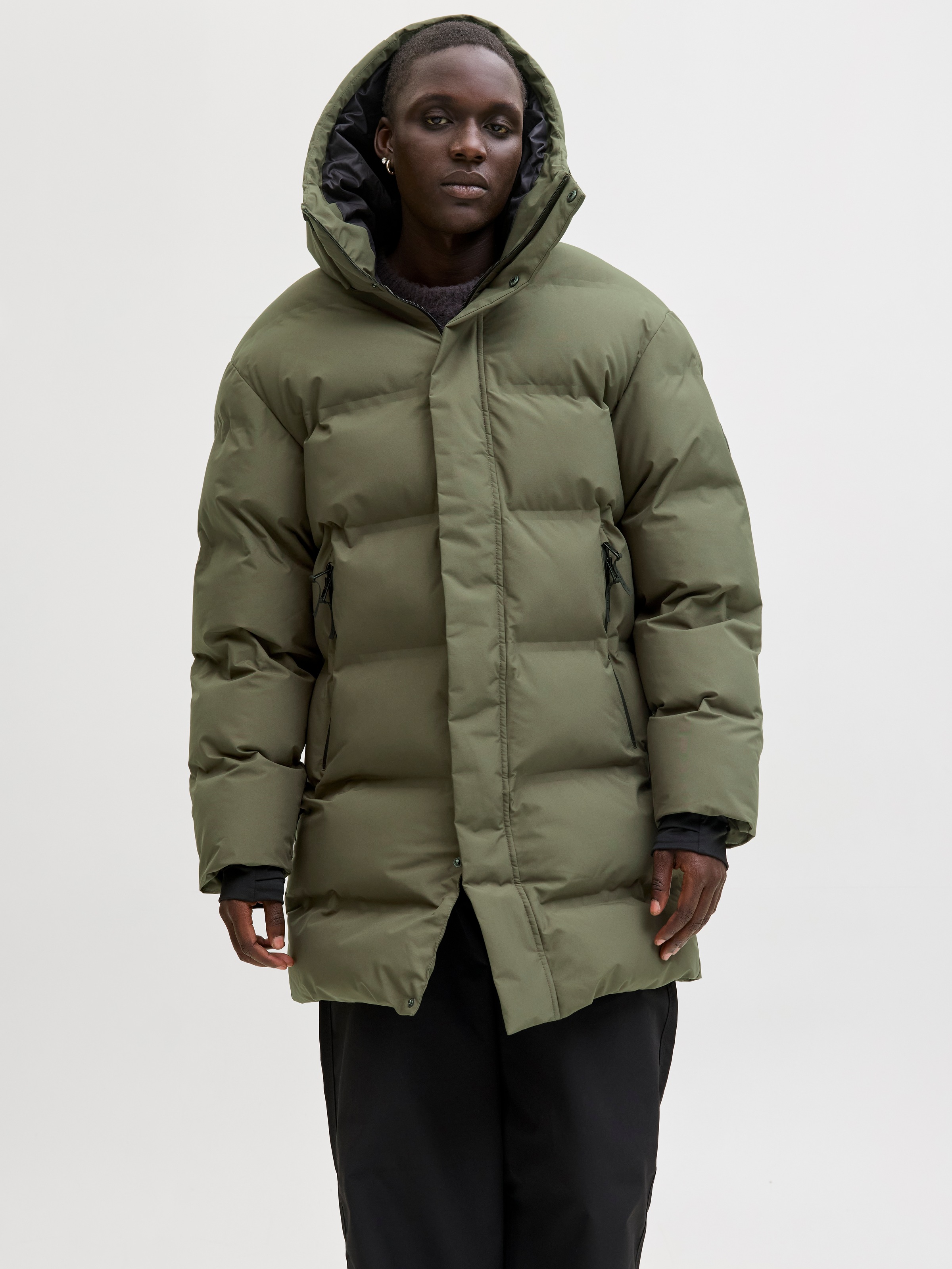 Jack & Jones "JCOFUSION LONG PUFFER JACKET" mit Kapuze in langer Form günstig online kaufen