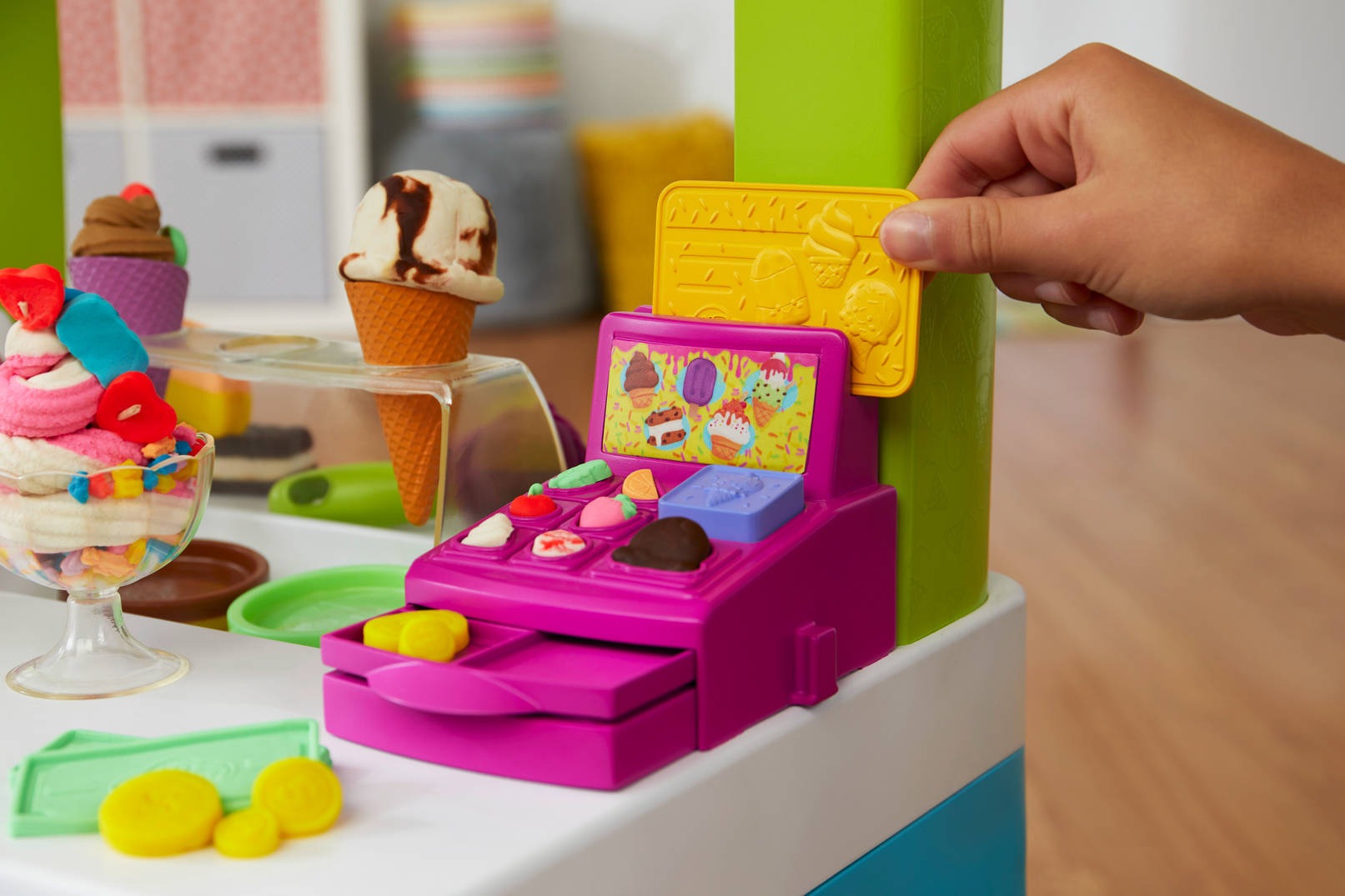 ca. cm, und »Play-Doh Musik Knete Großer Höhe 95 | Soundeffekten Eiswagen«, BAUR mit Hasbro