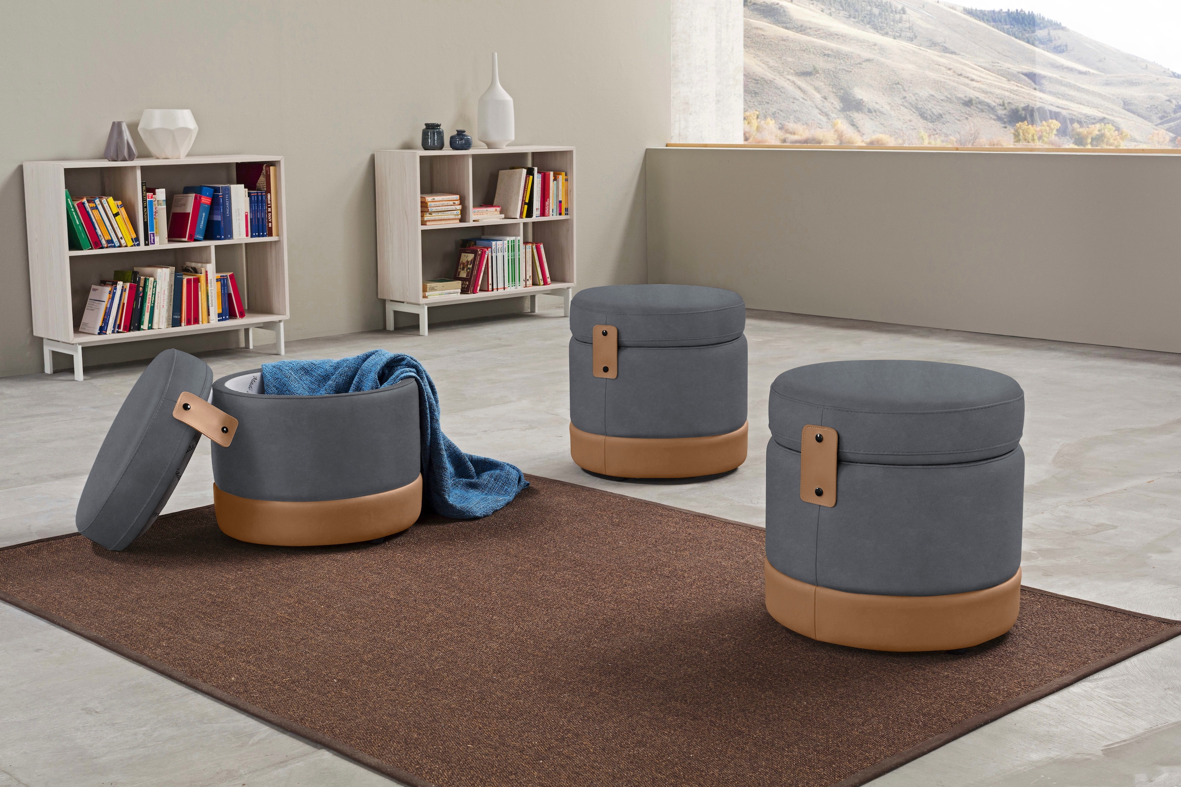 Egoitaliano Hocker "Tonder, Designhocker als Blickfang mit tollen Details, B/T 50/50cm" inkl. praktischem Stauraum als funktionale Stauraummöglichkeit