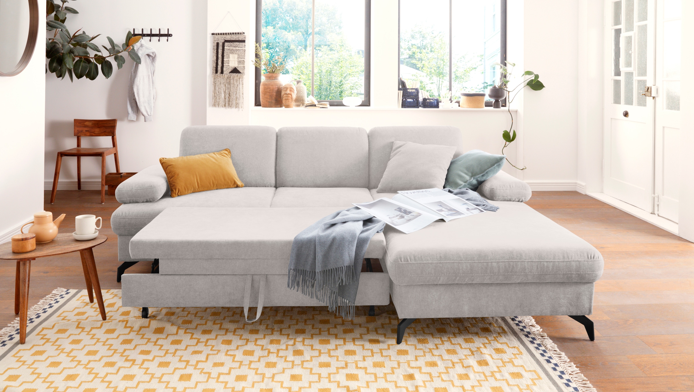sit&more Ecksofa »Morris L-Form«, mit Bettfunktion, bzw. XXL-Sitzfläche, Armteilverstellung & Zierkissen
