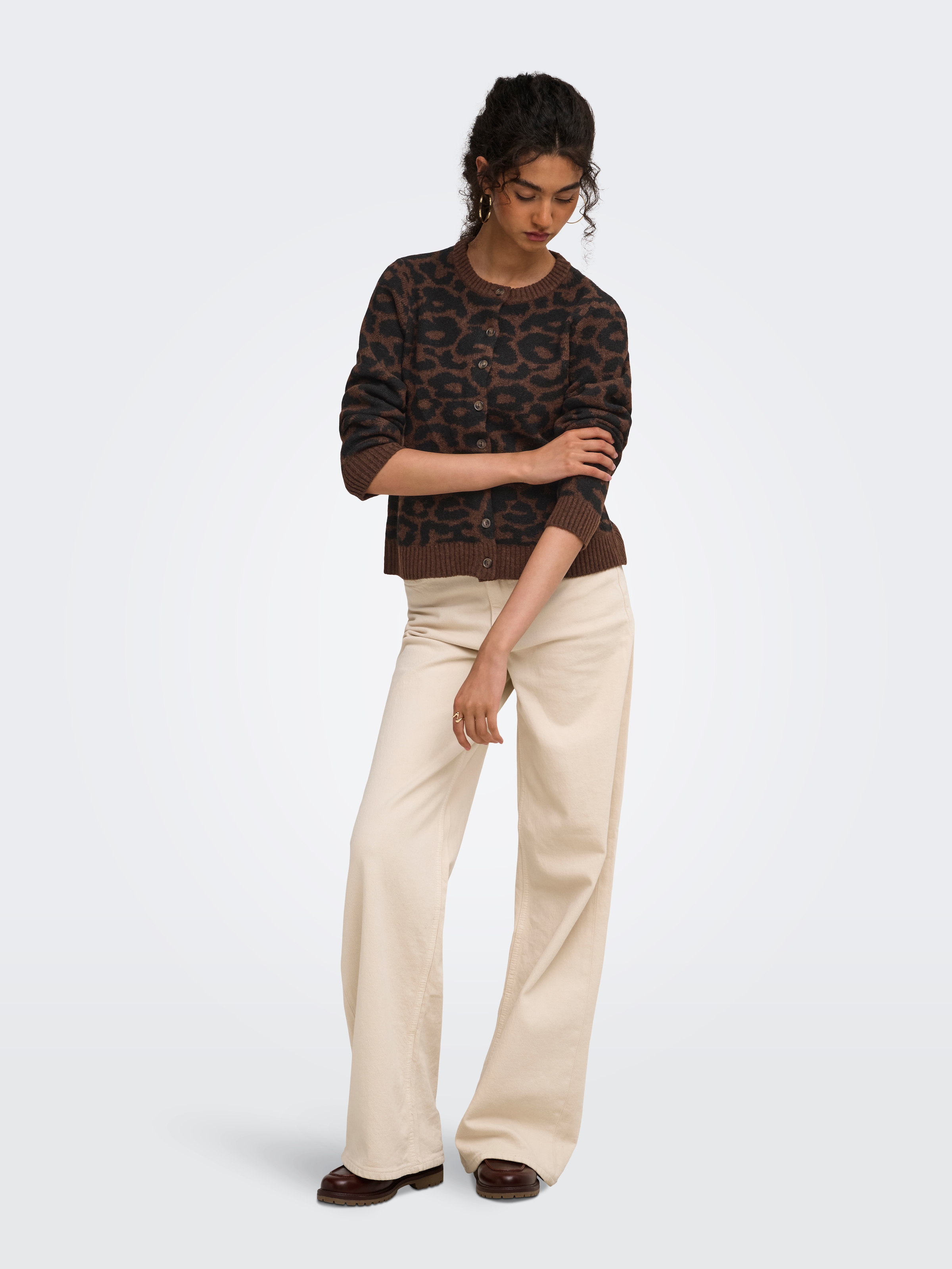 ONLY Strickjacke »ONLALIVIA O-NECK BUTTON CARDIGAN KNT« Materialmix, regular fit