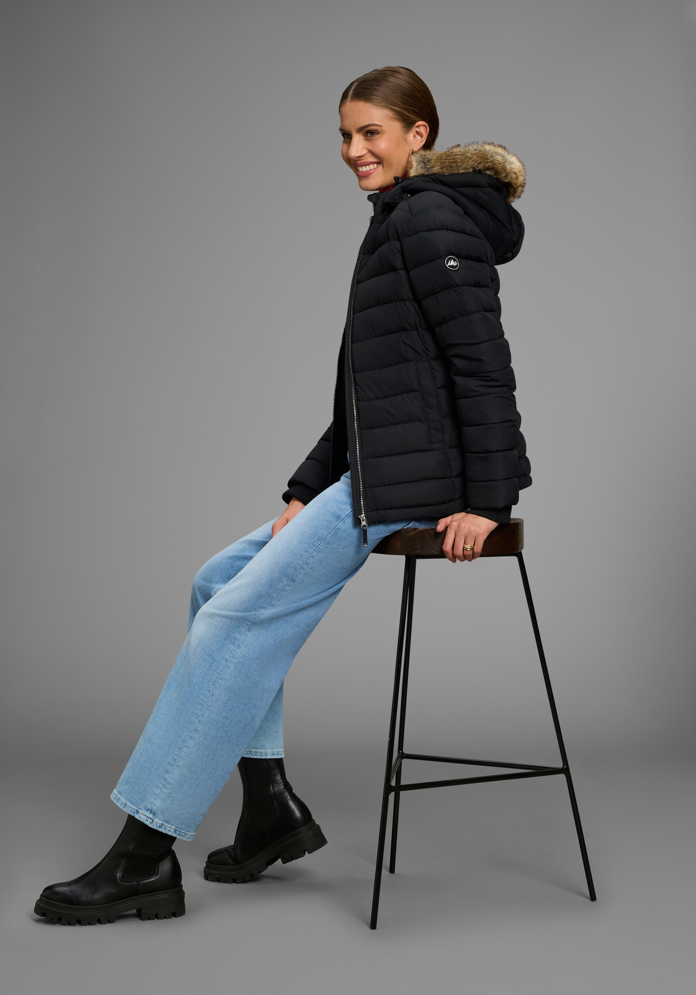 Polarino Steppjacke, mit Kapuze, Kapuze mit Fellimitat zum Abnehmen