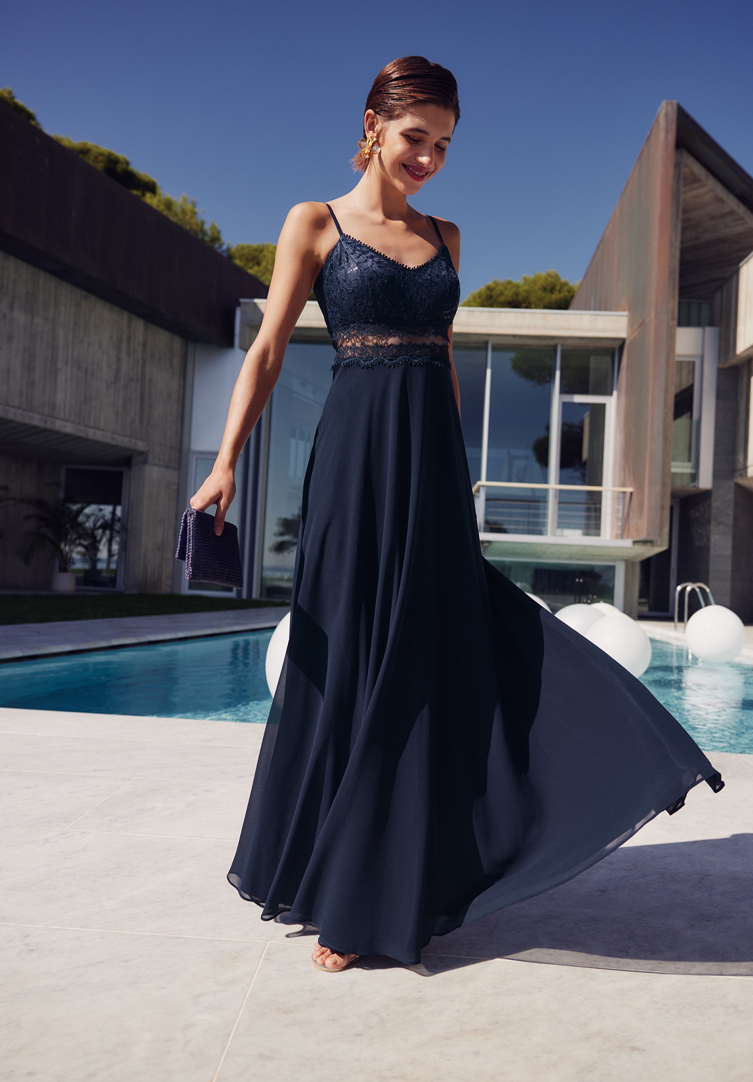 Vera Mont Abendkleid »Vera Mont Abendkleid mit Spitze«, Dekoelemente