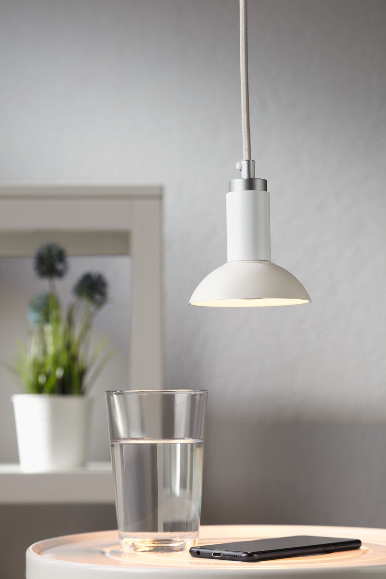Paulmann LED-Leuchtmittel »360lm 4,9W weiß/weiß 230V«, 1 St., Warmweiß