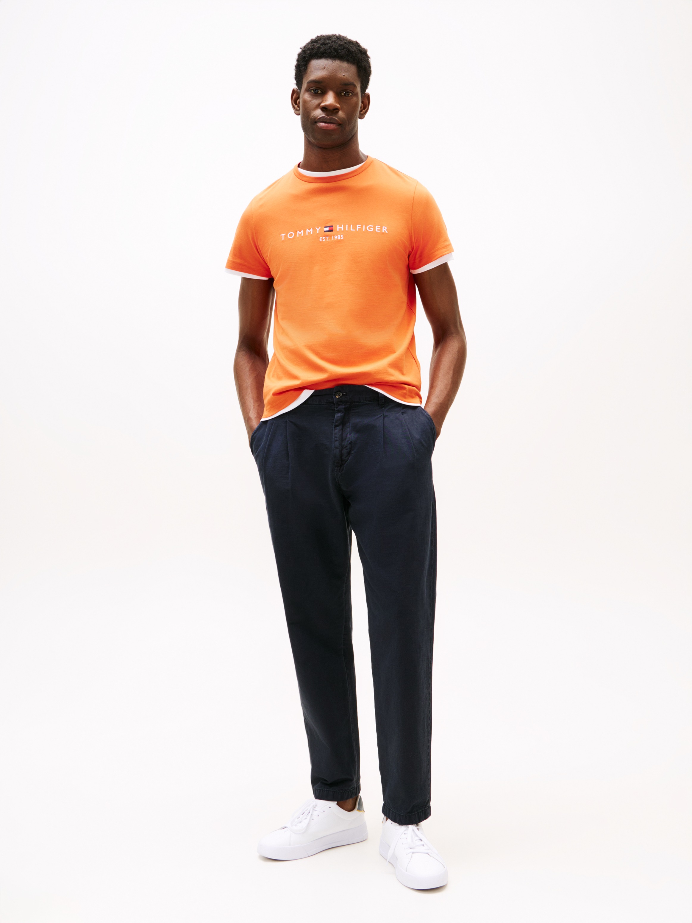 Thumbnail - Tommy Hilfiger T-Shirt "TOMMY LOGO" aus reiner Baumwolle