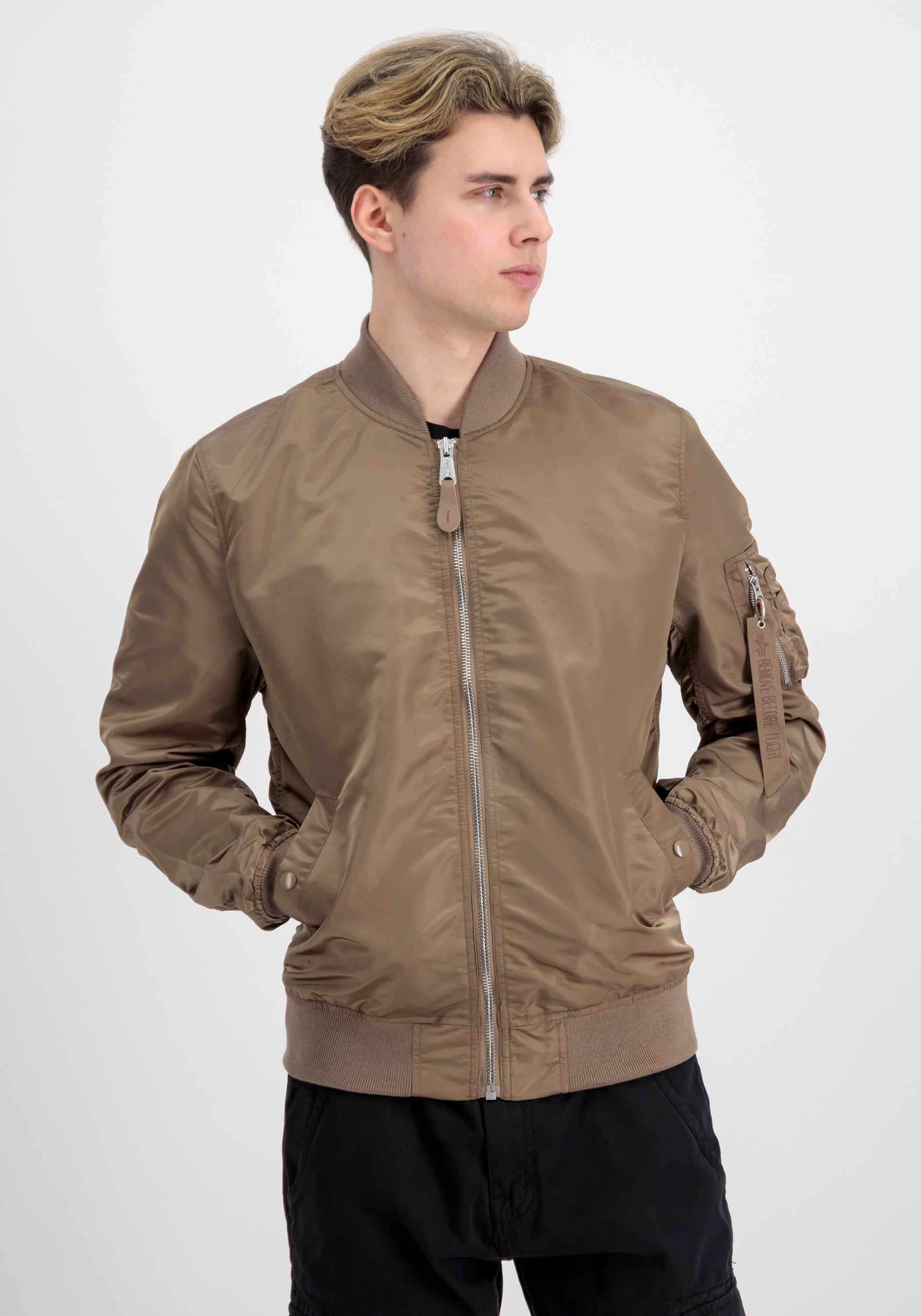 Alpha Industries Bomberjacke »MA-1 VF Light«