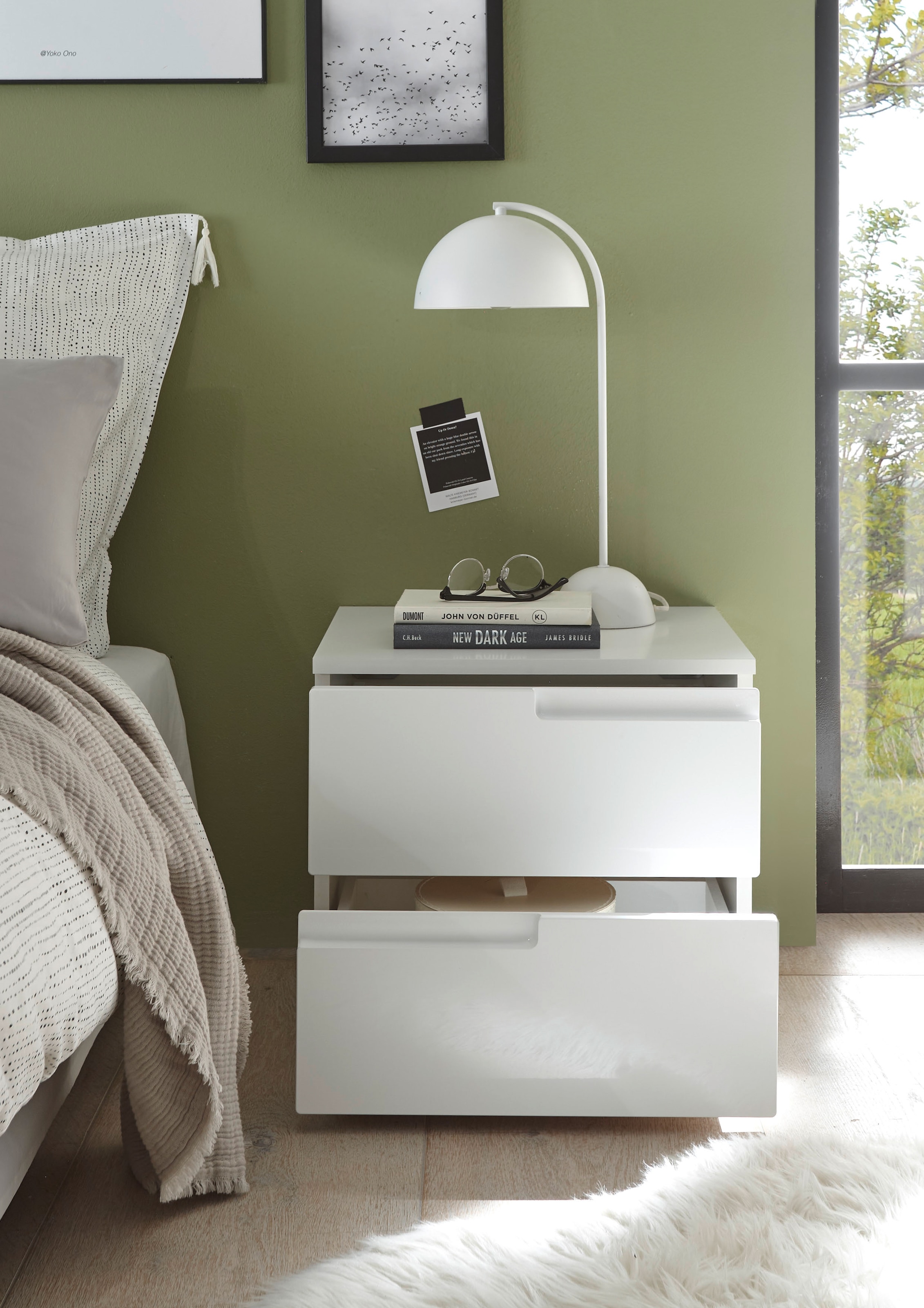 Schlafkontor Nachtkommode »Spice Nachttisch, Nachtkonsole, Nachtkästchen« Ausfräsung als Griffmulde und optisches Highlight