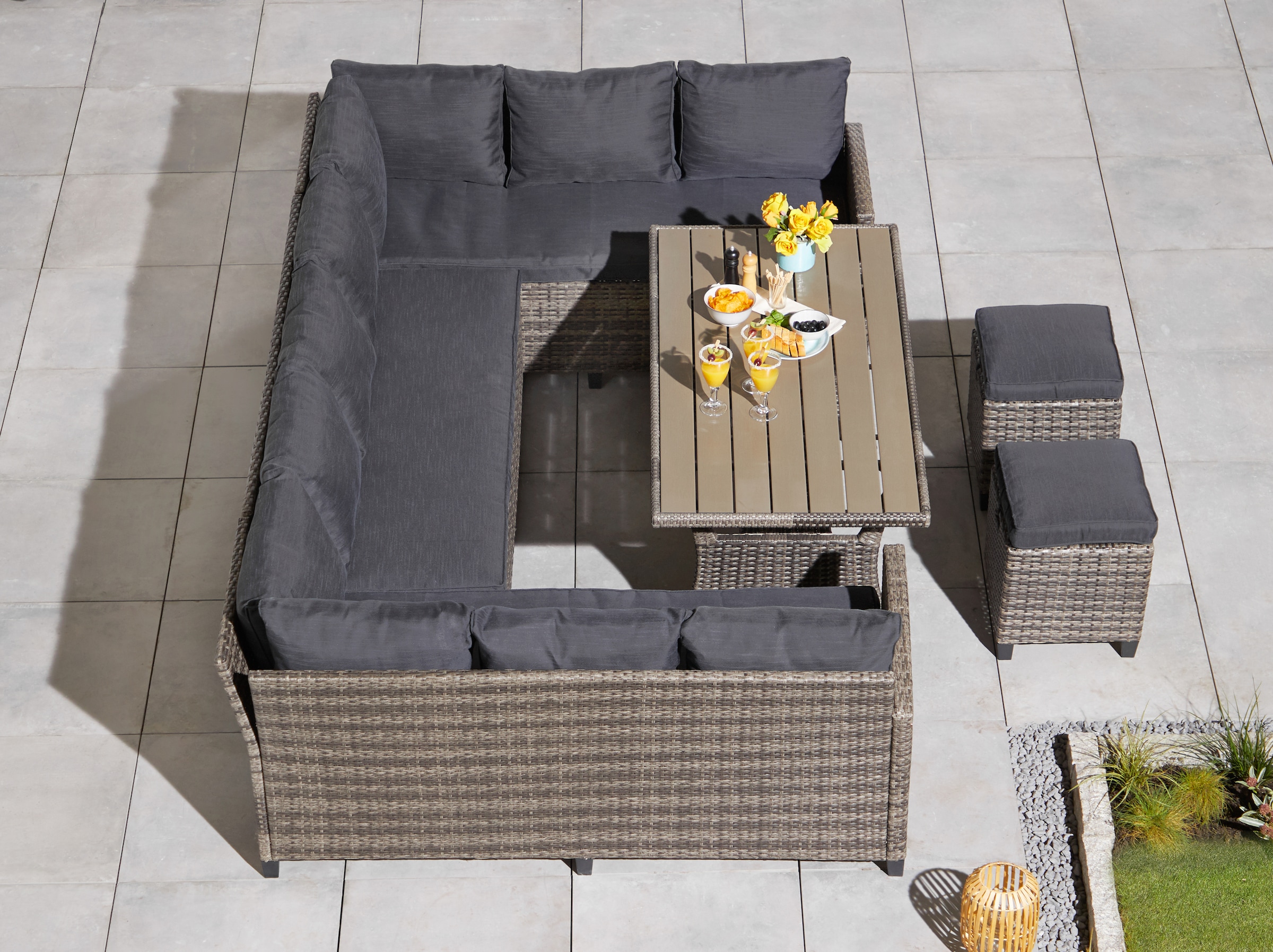 KONIFERA Gartenlounge-Set »Rotterdam«, (Set, 20 tlg., 3x 3er Sofa, 2x Hocker, 1x Tisch 120x82x67cm, inkl. Auflagen), Polyrattan, Stahl, Tischplatte aus Nonwood