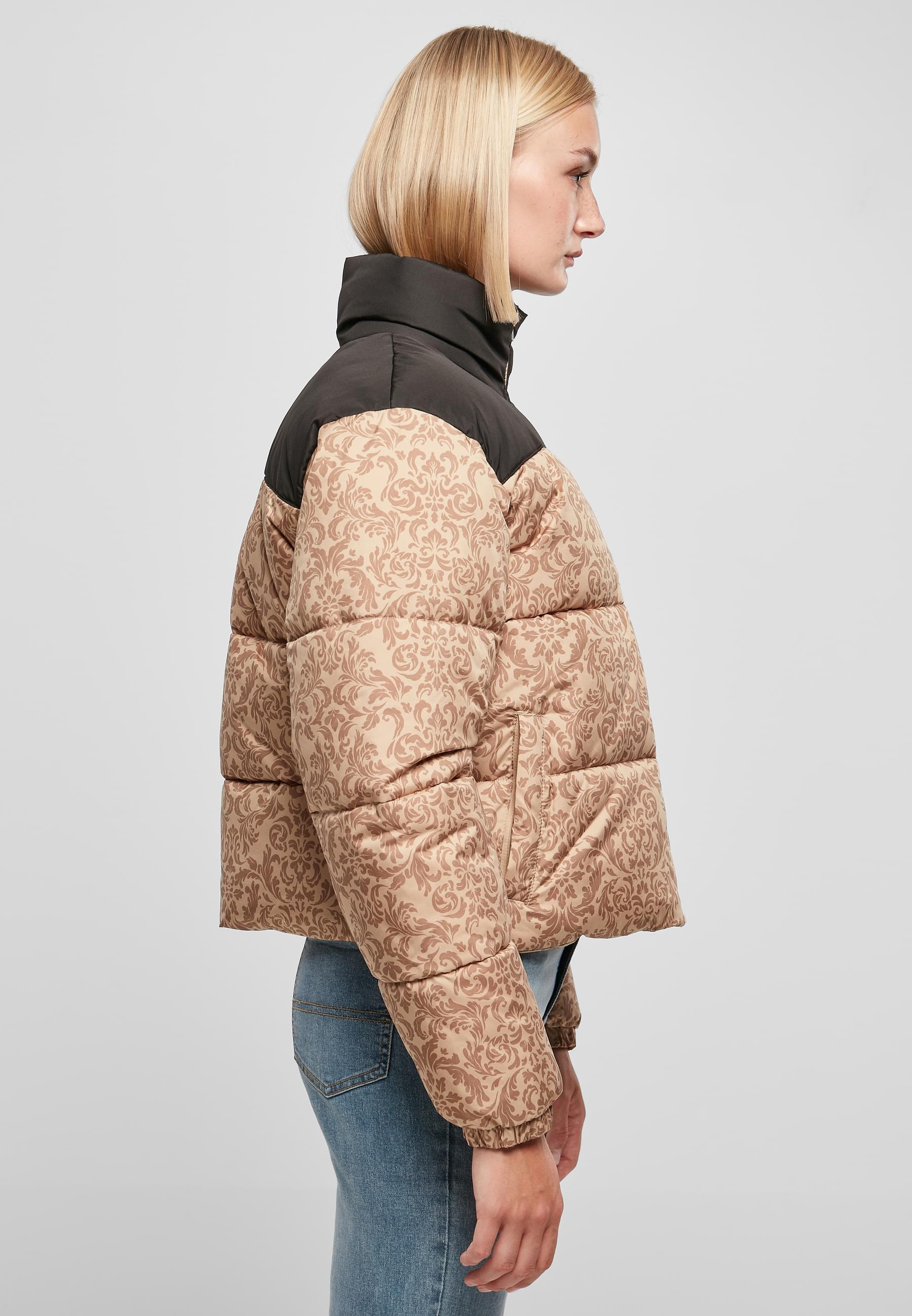 URBAN CLASSICS Winterjacke »Urban Classics Damen Ladies AOP Retro Puffer Jacket«, (1 St.), ohne Kapuze