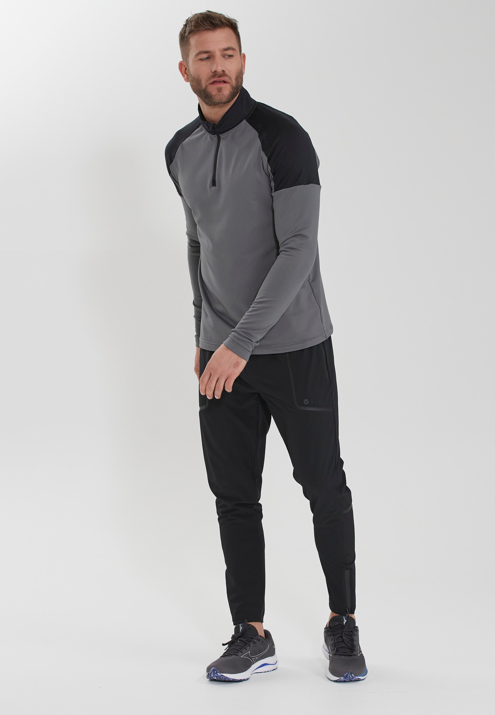 Virtus Funktionsshirt »Caltby«, mit 4-Wege-Stretch