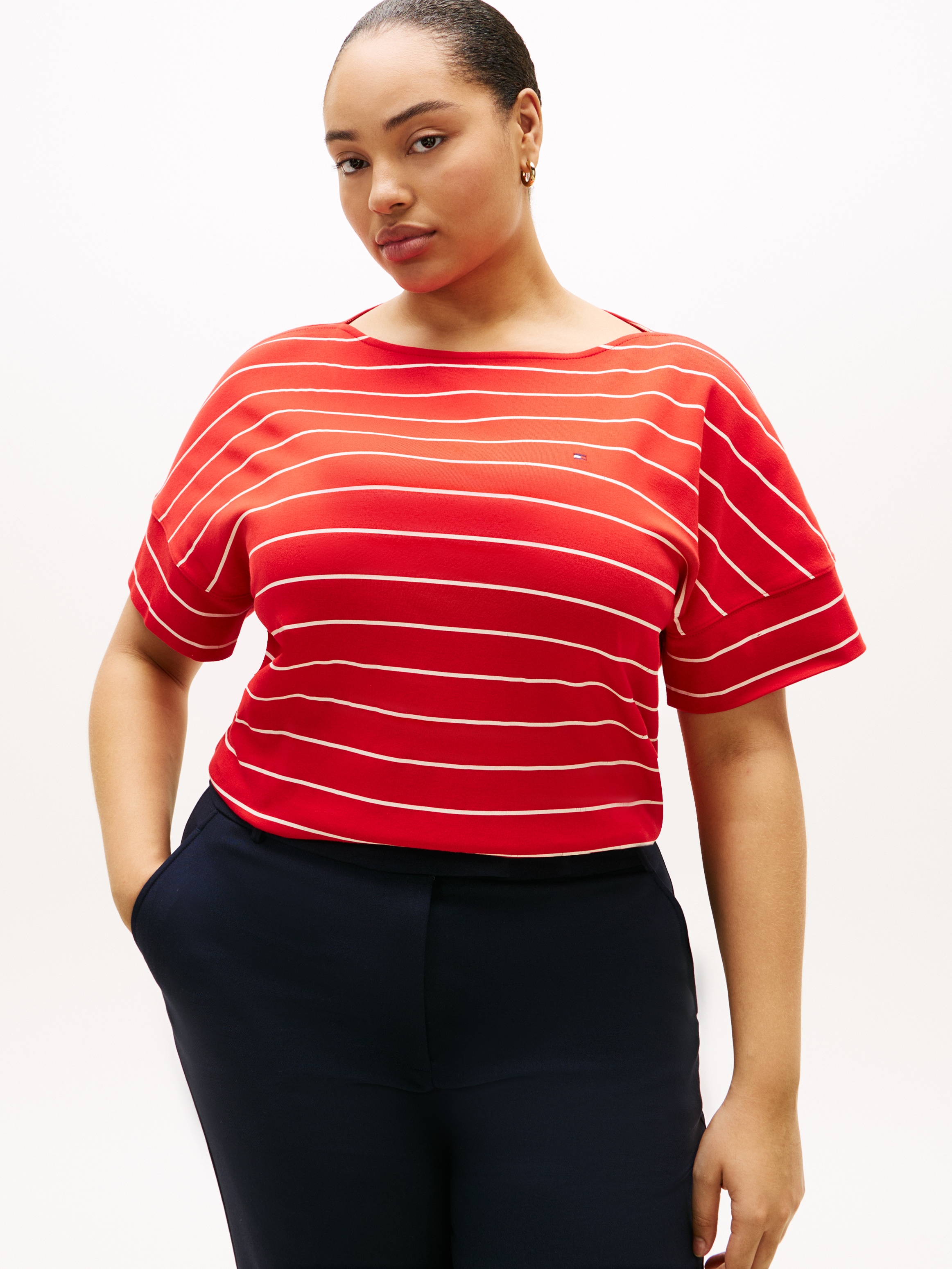 Tommy Hilfiger Curve Kurzarmshirt "CRV MDRN CODY CAP SLV C-NK TEE" in große günstig online kaufen