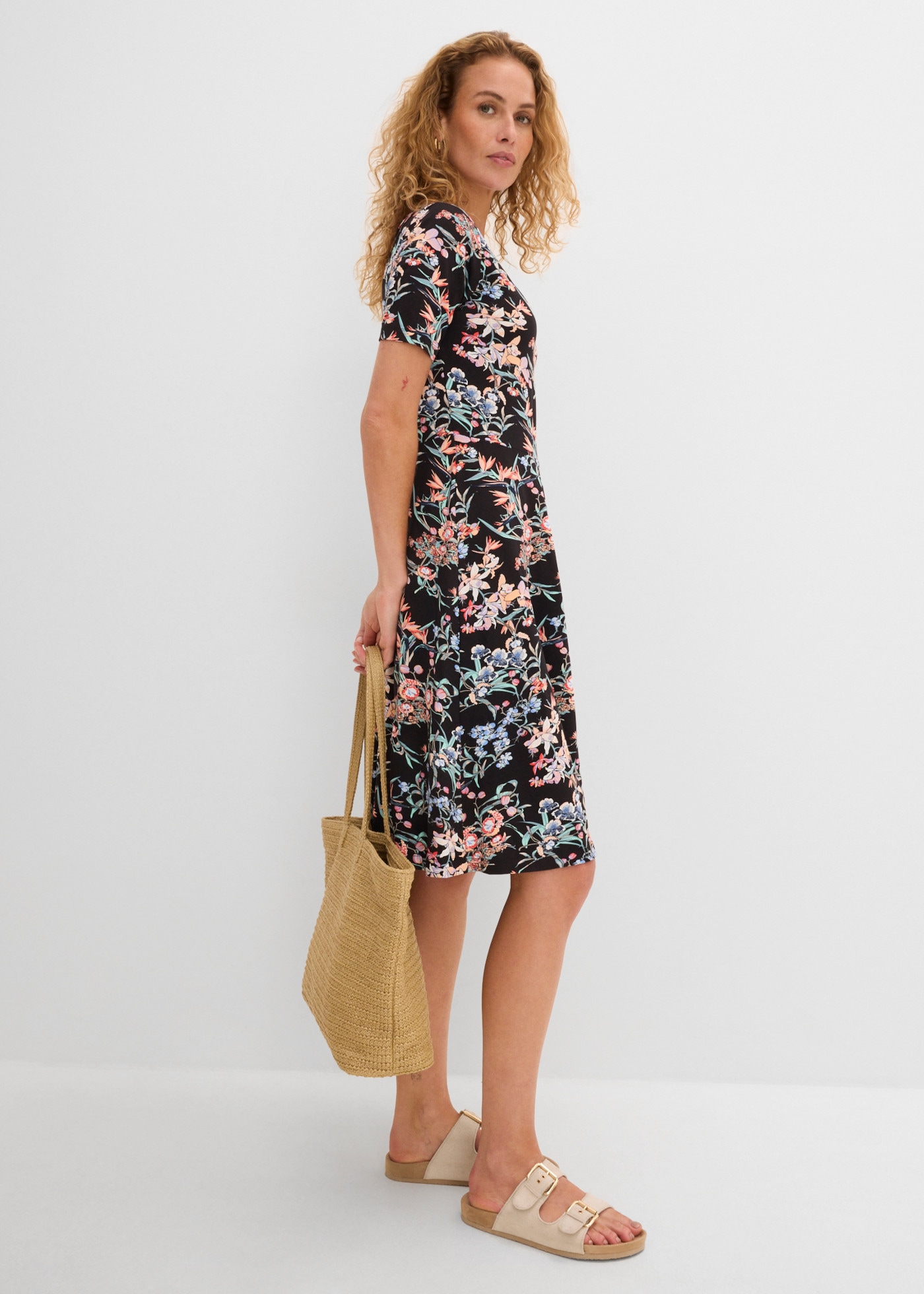 bonprix Jerseykleid für warme Tage, aus Viskose mit Elasthan, A-Linien-Schnitt
