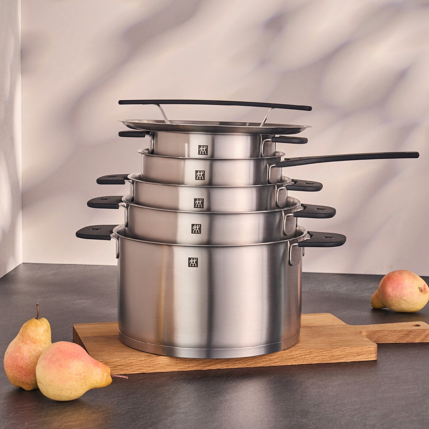 Zwilling Topf-Set »More« Set, 4 Kochtöpfe (16, 20, 22, 24 cm), 1 Stieltopf (18 cm), 5 tlg. Edelstahl 18/10