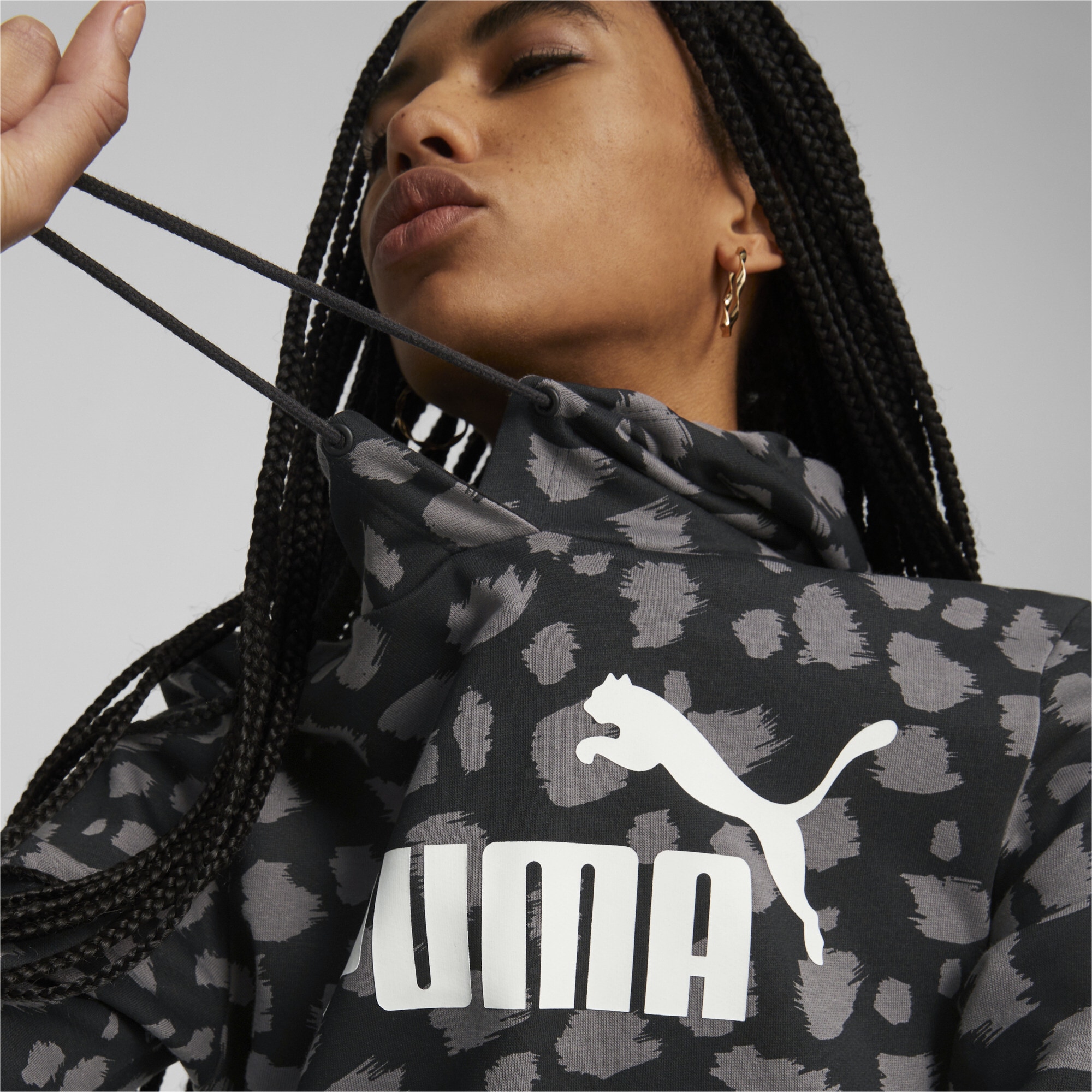 PUMA Sweatshirt »Essentials+ Animal Hoodie Damen«