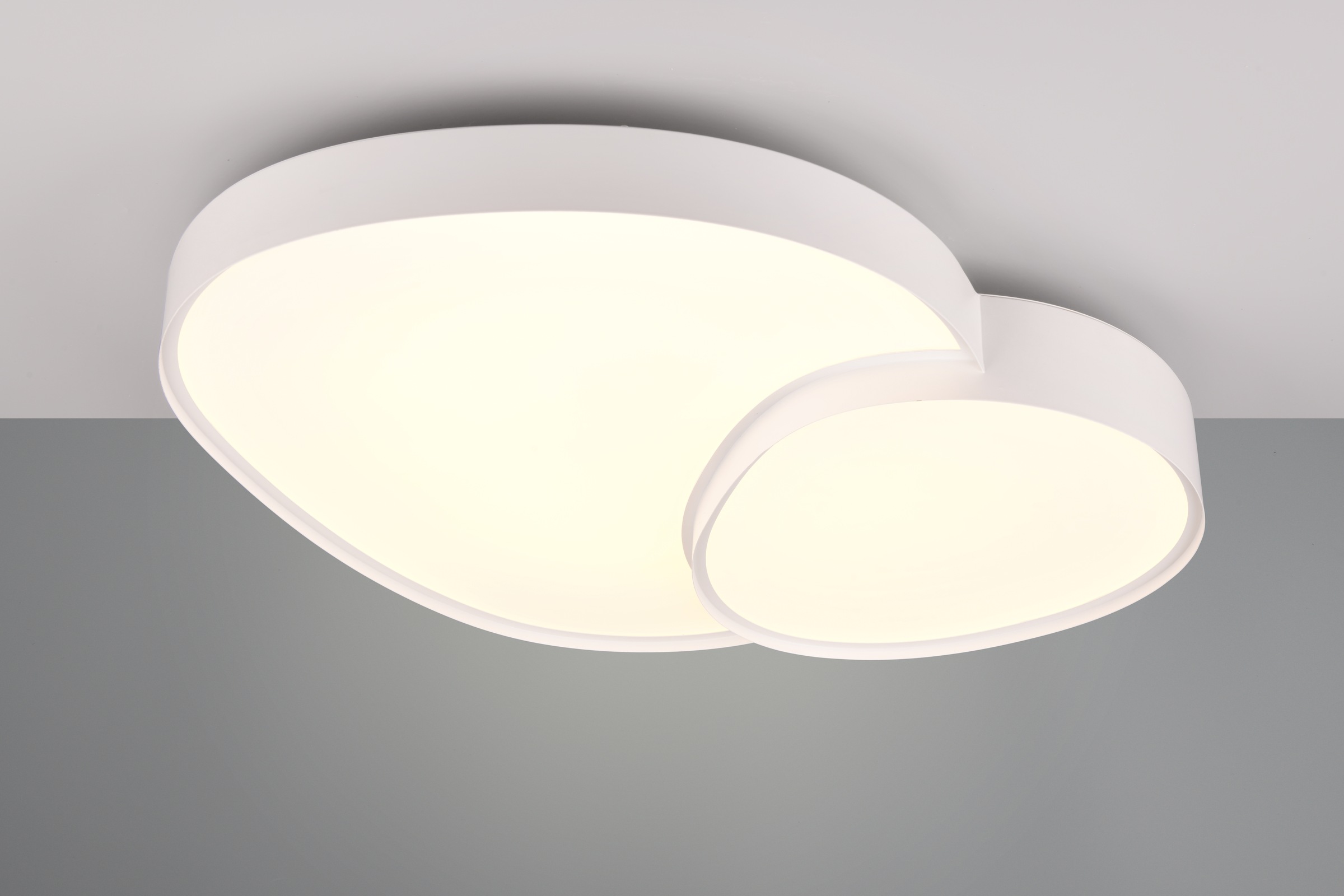 TRIO Leuchten LED Deckenleuchte »RISE, LED Deckenlampe 45W 5300 Lumen warmweiß bis kaltweiß 2700-6500K«, 1 flammig, Leuchtmittel LED-Board | LED fest integriert, Fernbedienung dimmbar Memoryfunktion Nachtlicht CCT Lichtfarbe wählbar