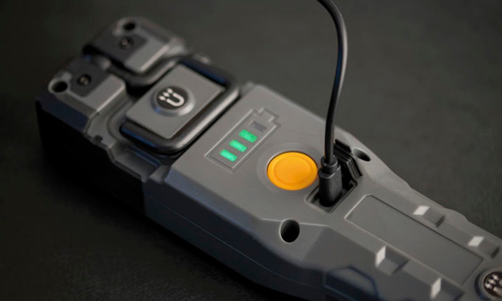 Brennenstuhl Handleuchte »HL 1000 A«, mit integriertem Akku und USB-Kabel