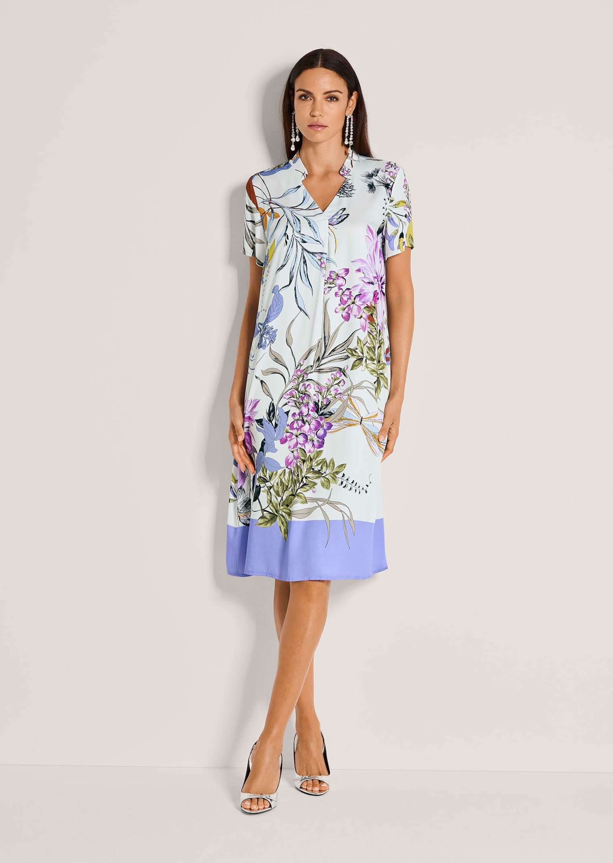 MADELEINE Sommerkleid »Sommerkleid Druckkleid mit floralem Muster« Nahttasche Floraler Print