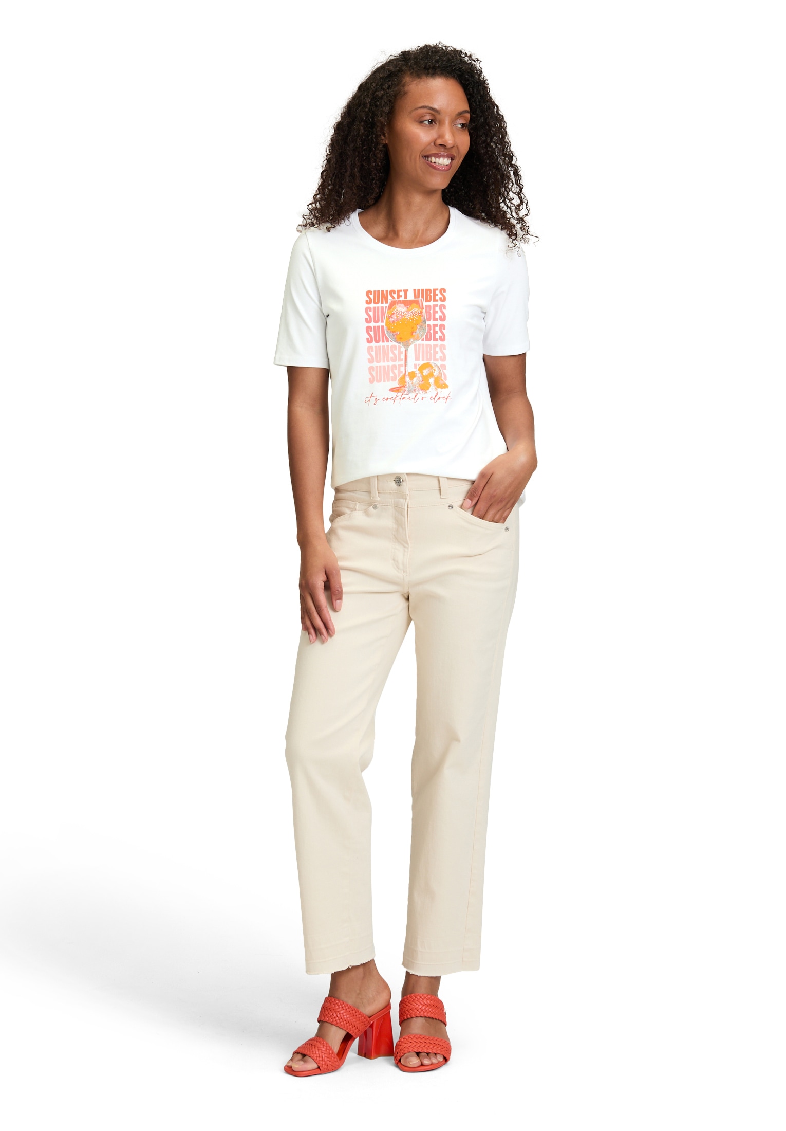 Betty Barclay Kurzarmshirt »Betty Barclay Basic Shirt mit Aufdruck«, (1 tlg.), Glitzersteine