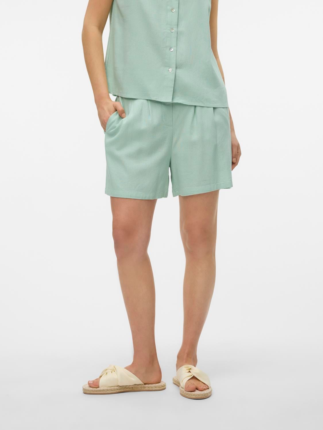 Vero Moda Shorts "VMJESMILO HW SHORTS WVN NOOS" Viskosemischung, regular fi günstig online kaufen