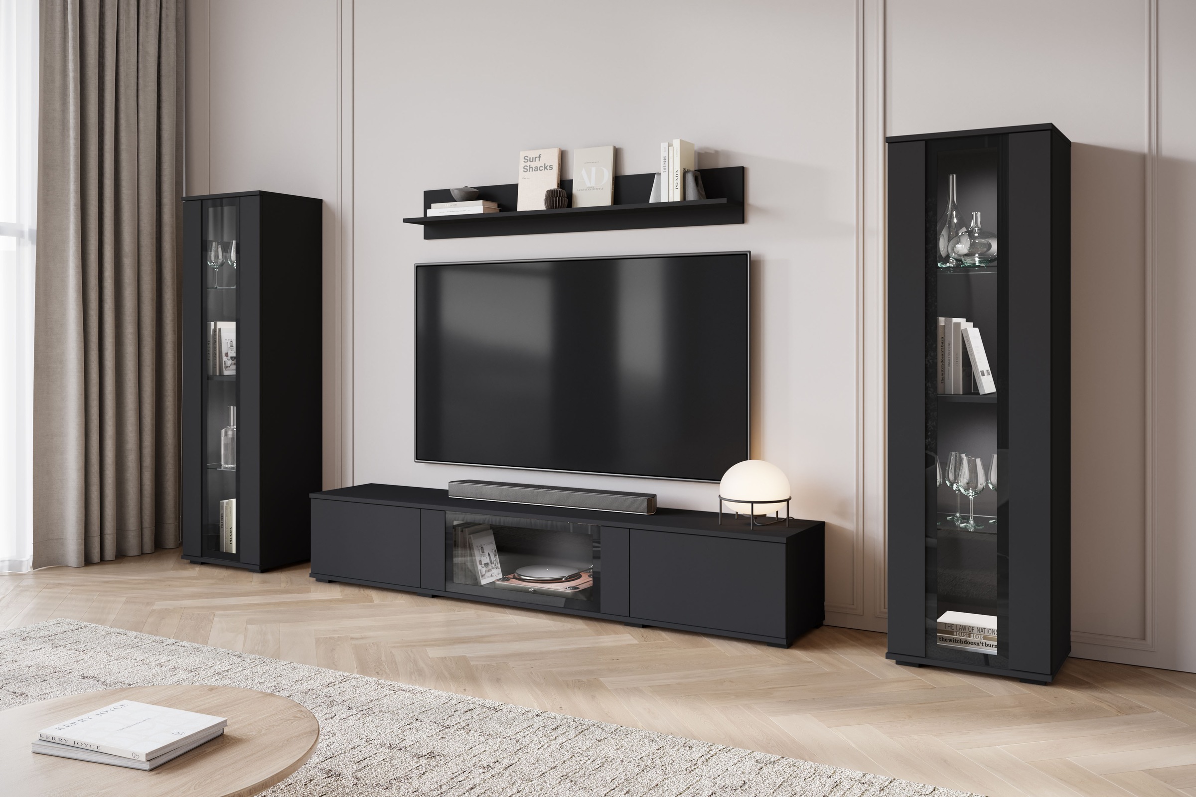 INOSIGN Wohnwand »Caro, stehend und hängend montierbar«, (Komplett-Set, 4 St., Vitrine Türanschlag links/rechts wechselbar), grifflose Design, höhenverstellbare Einlegeböden