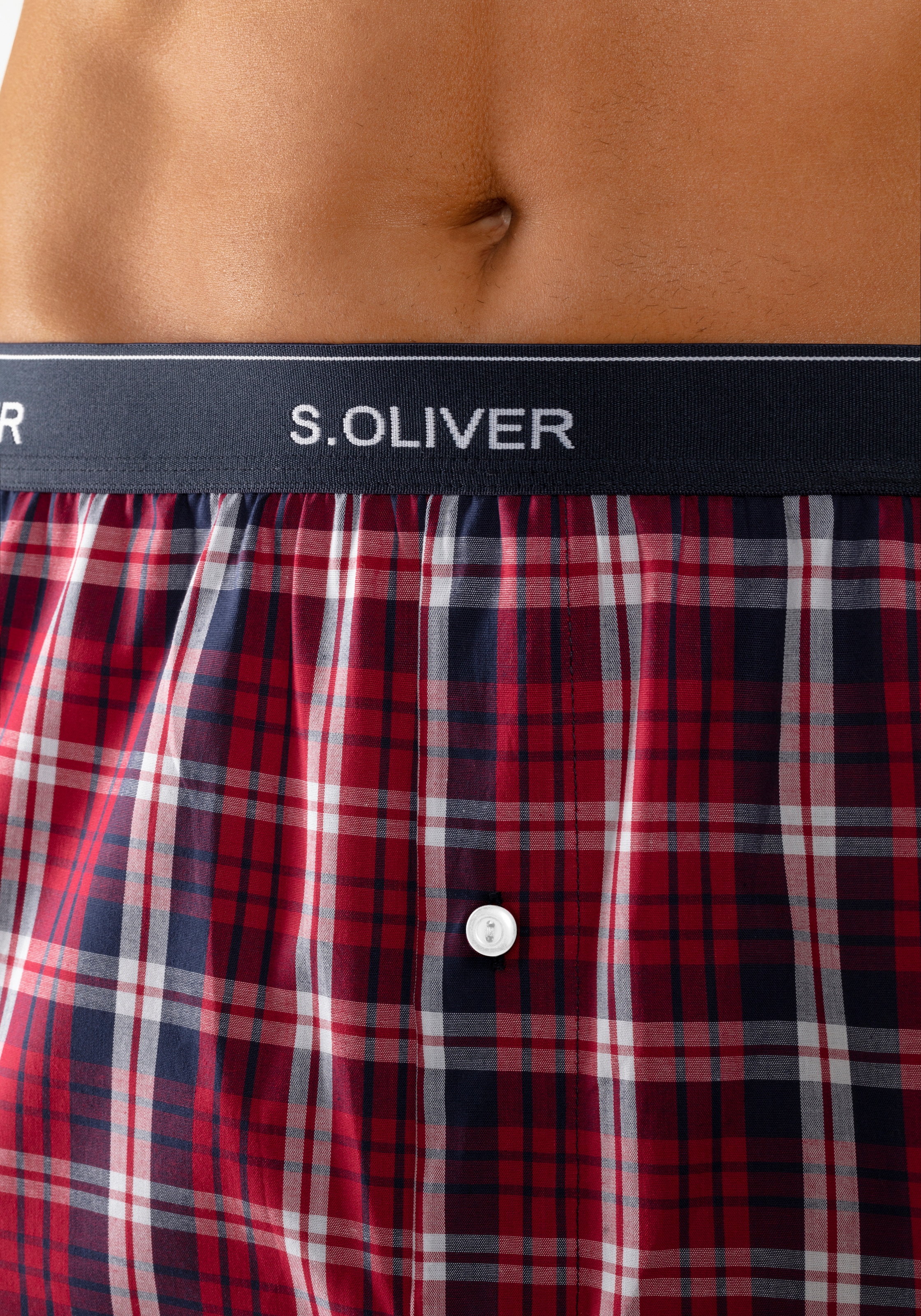 s.Oliver Webhose, mit Markenlogo im Bund