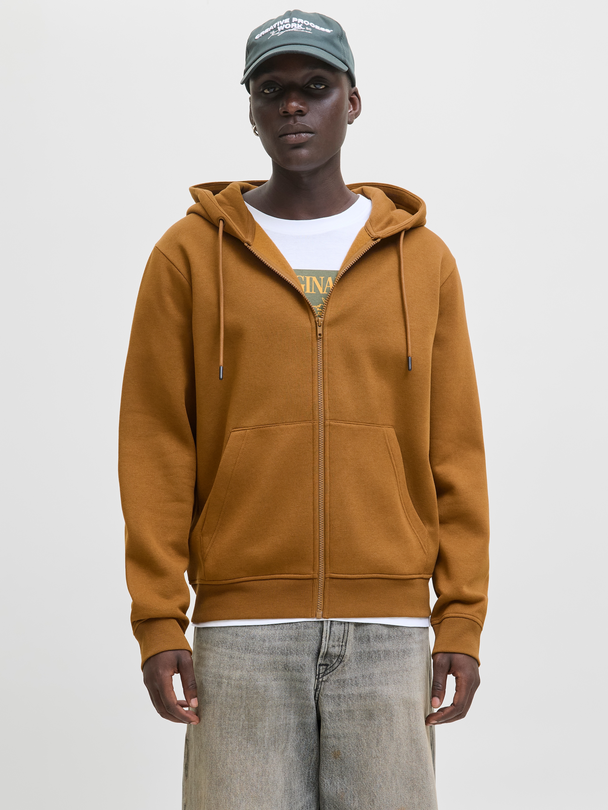 Jack & Jones Kapuzensweatjacke "JJEBRADLEY mit Kapuze, ideal für kalte Jahr günstig online kaufen