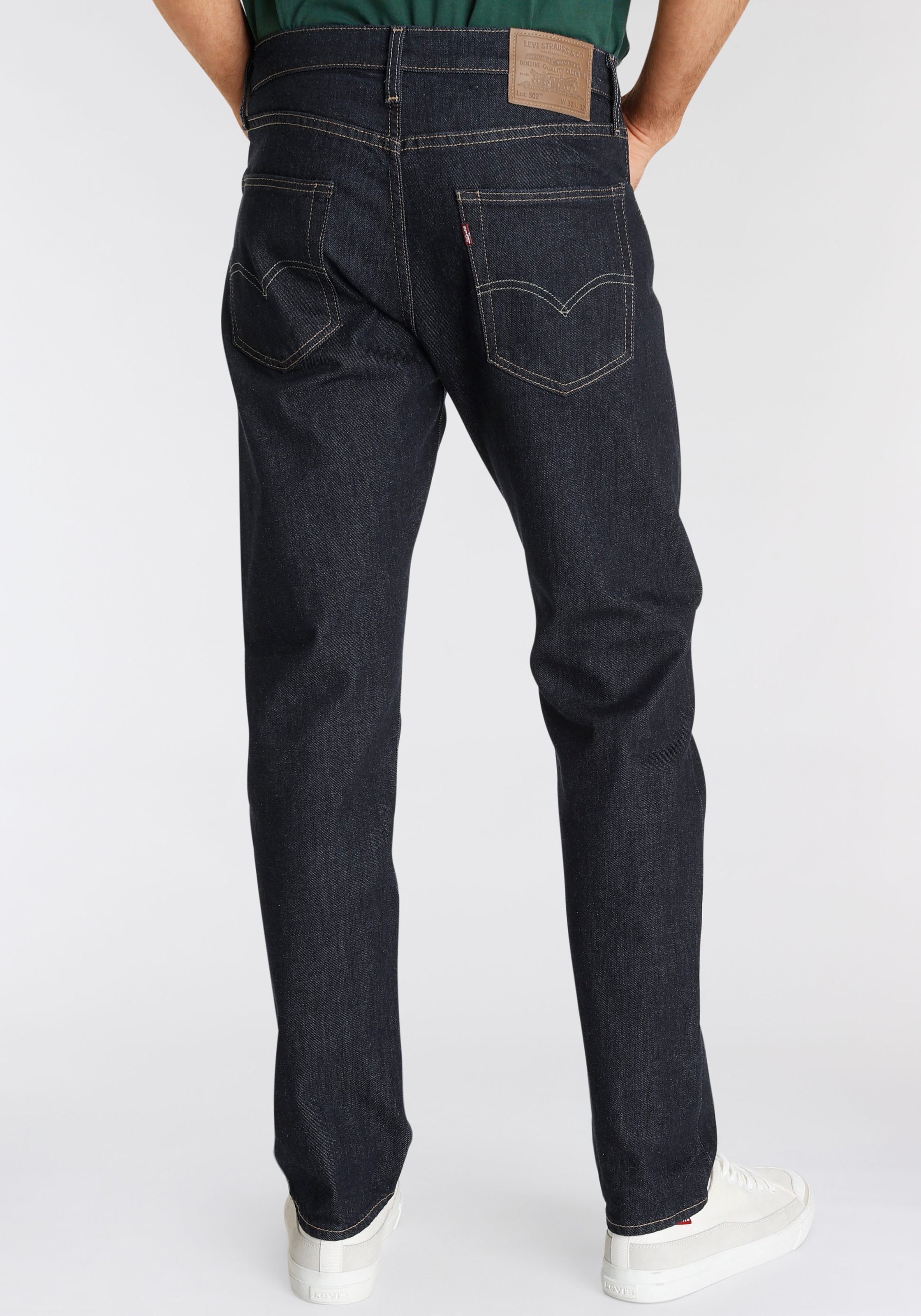 Levi's® Tapered-fit-Jeans »502 TAPER«, in elegantem, modernem Stil