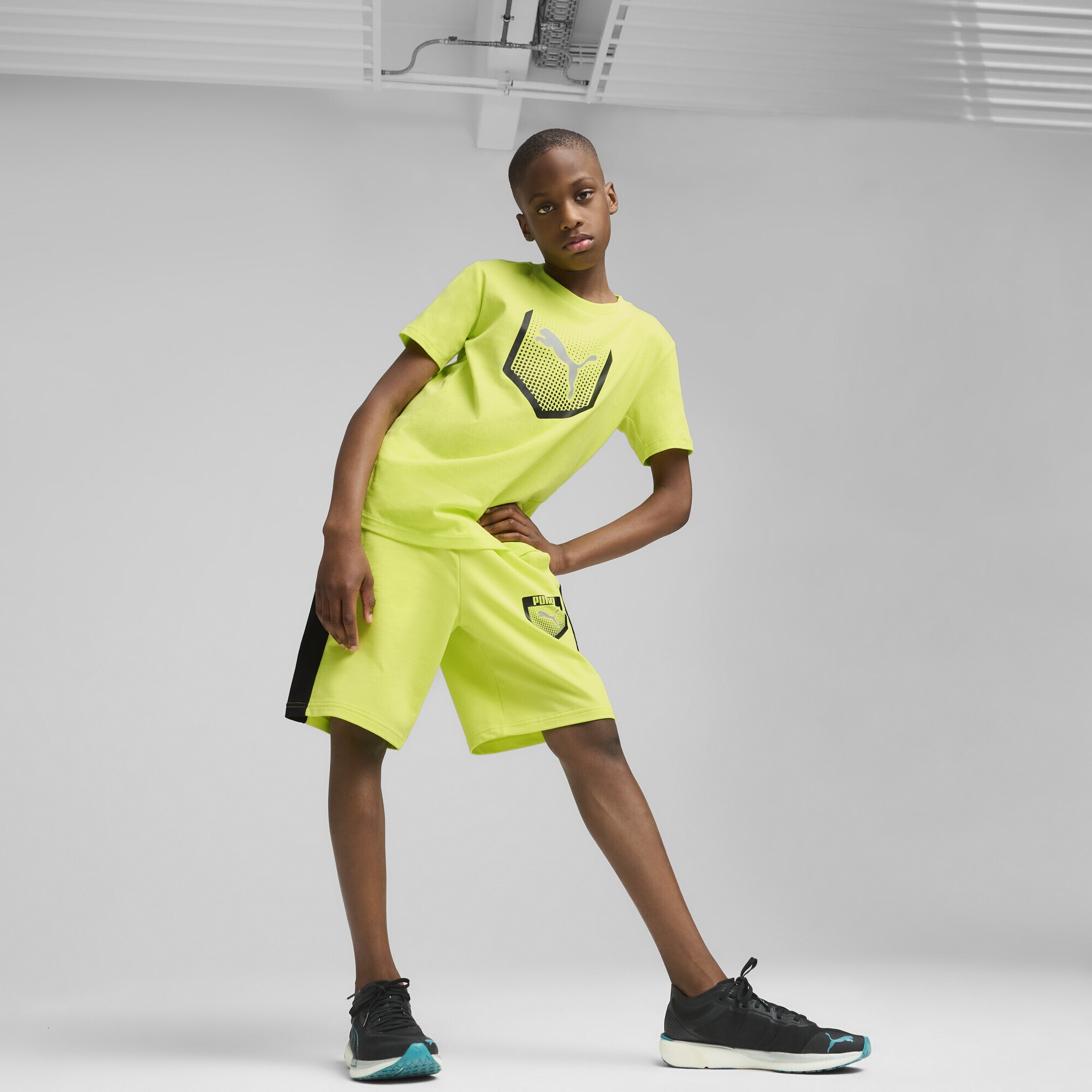 PUMA Sporthose »Active Sports Graphic Sweat-Shorts Jungen«