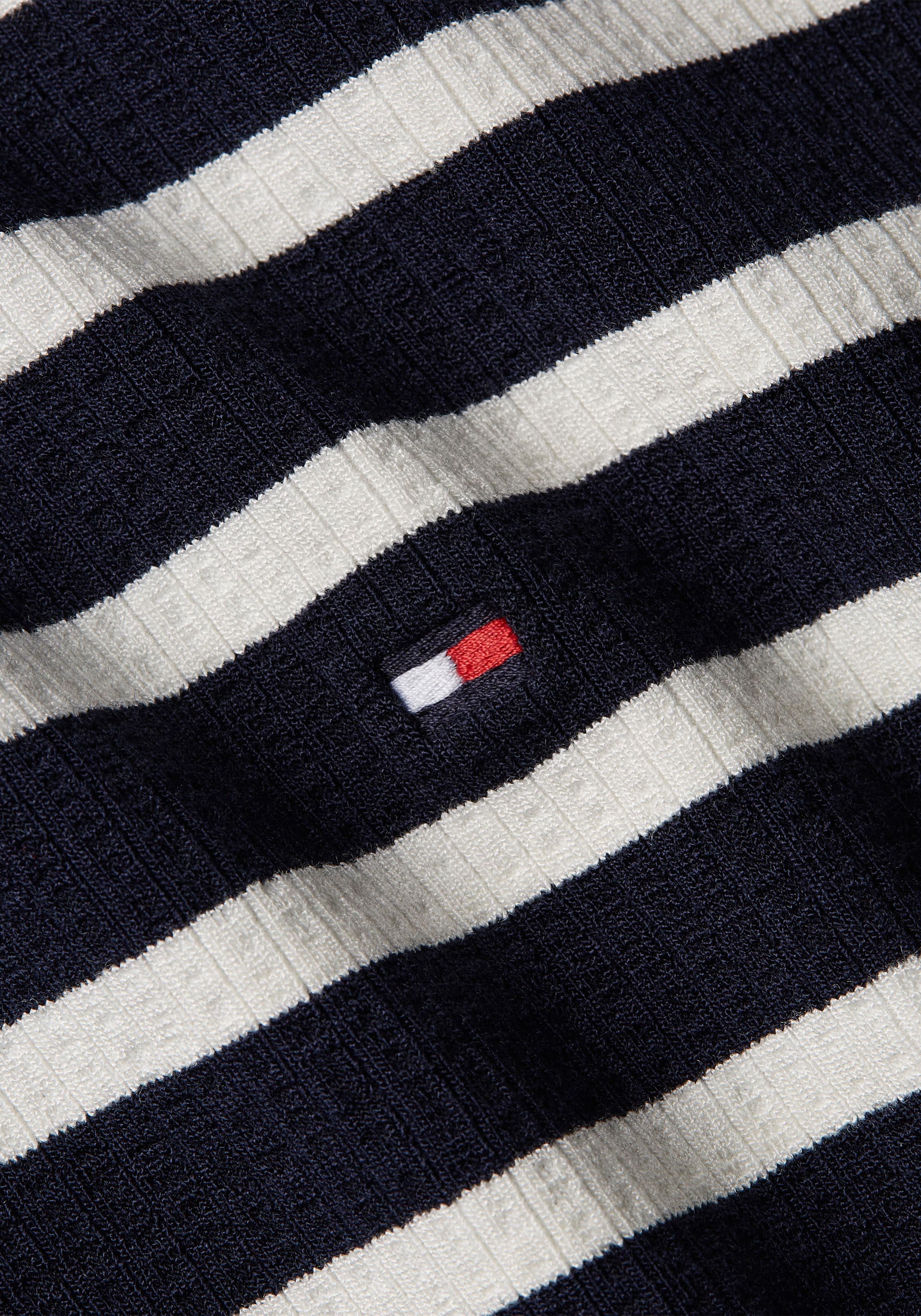 Tommy Hilfiger Langarmshirt »SLIM 5X2 RIB ROLL-NK LS«, mit dezenter Logostickerei auf der Brust