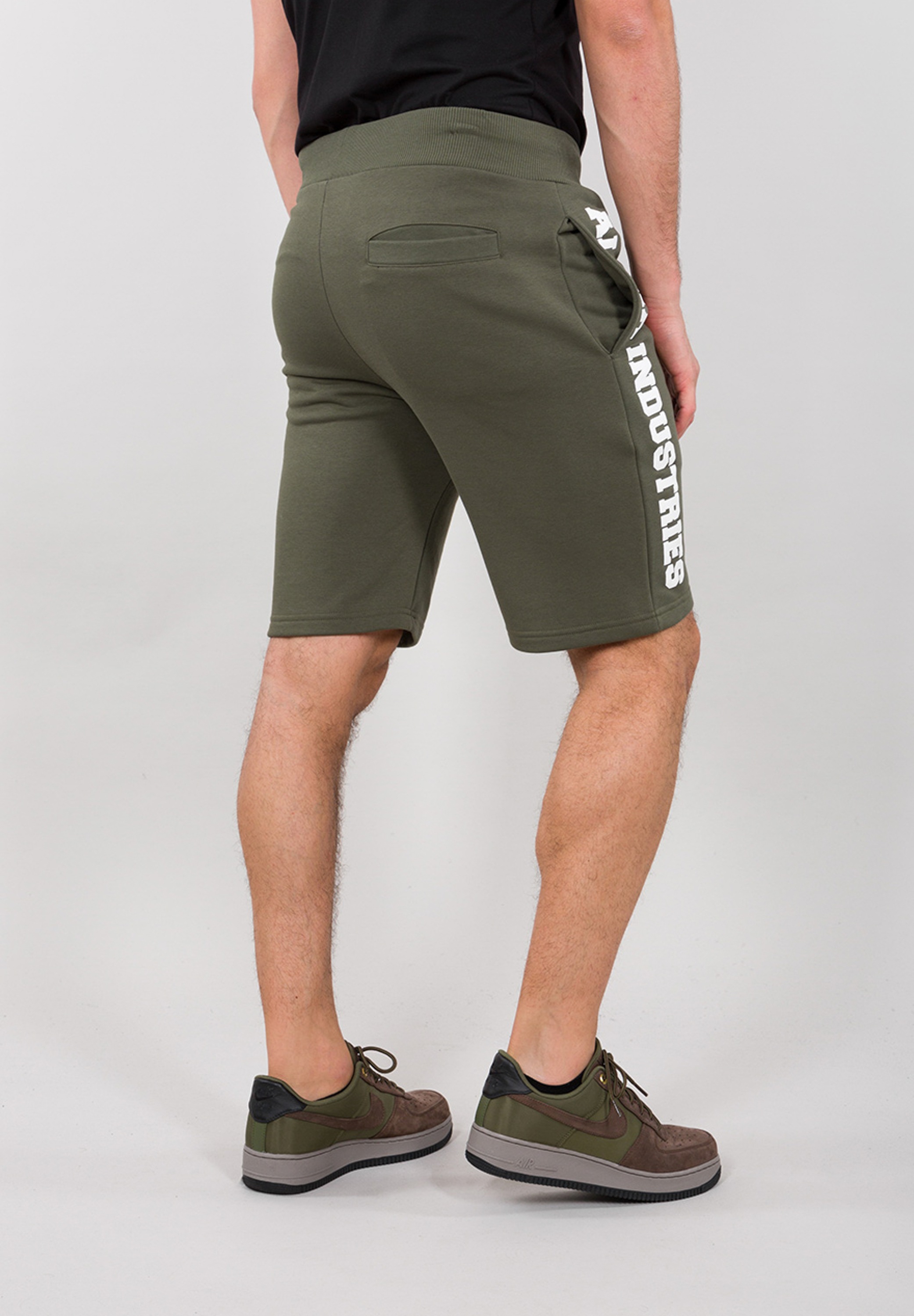 Alpha Industries Sweatshorts »Alpha Industries Men - Shorts Big Letters Short«