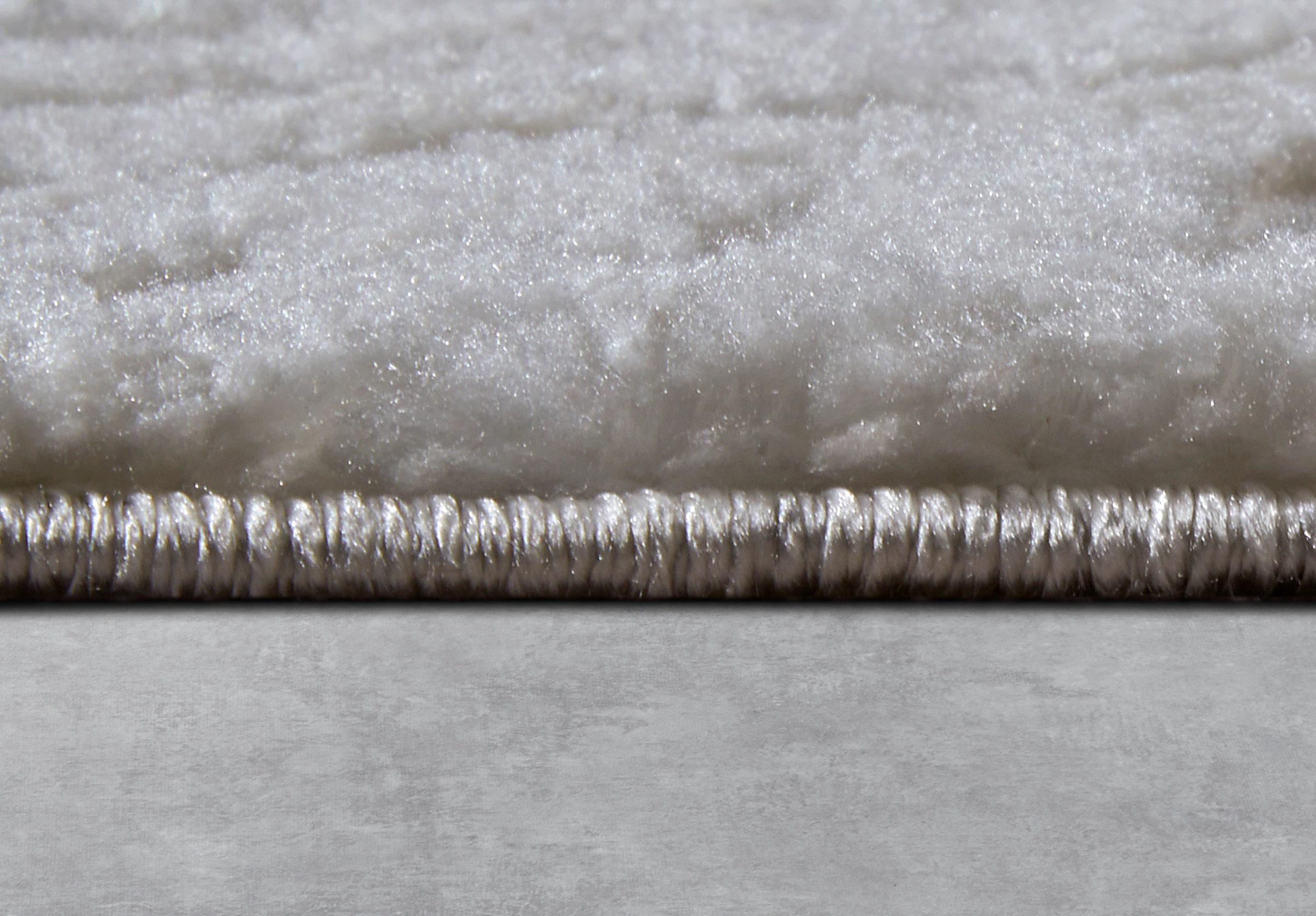 ELLE DECORATION Designteppich »Chappe«, rechteckig, 18 mm Höhe, Shaggy, Läufer, flauschig, weich, Langflor, modern, Hoch Tief Effekt