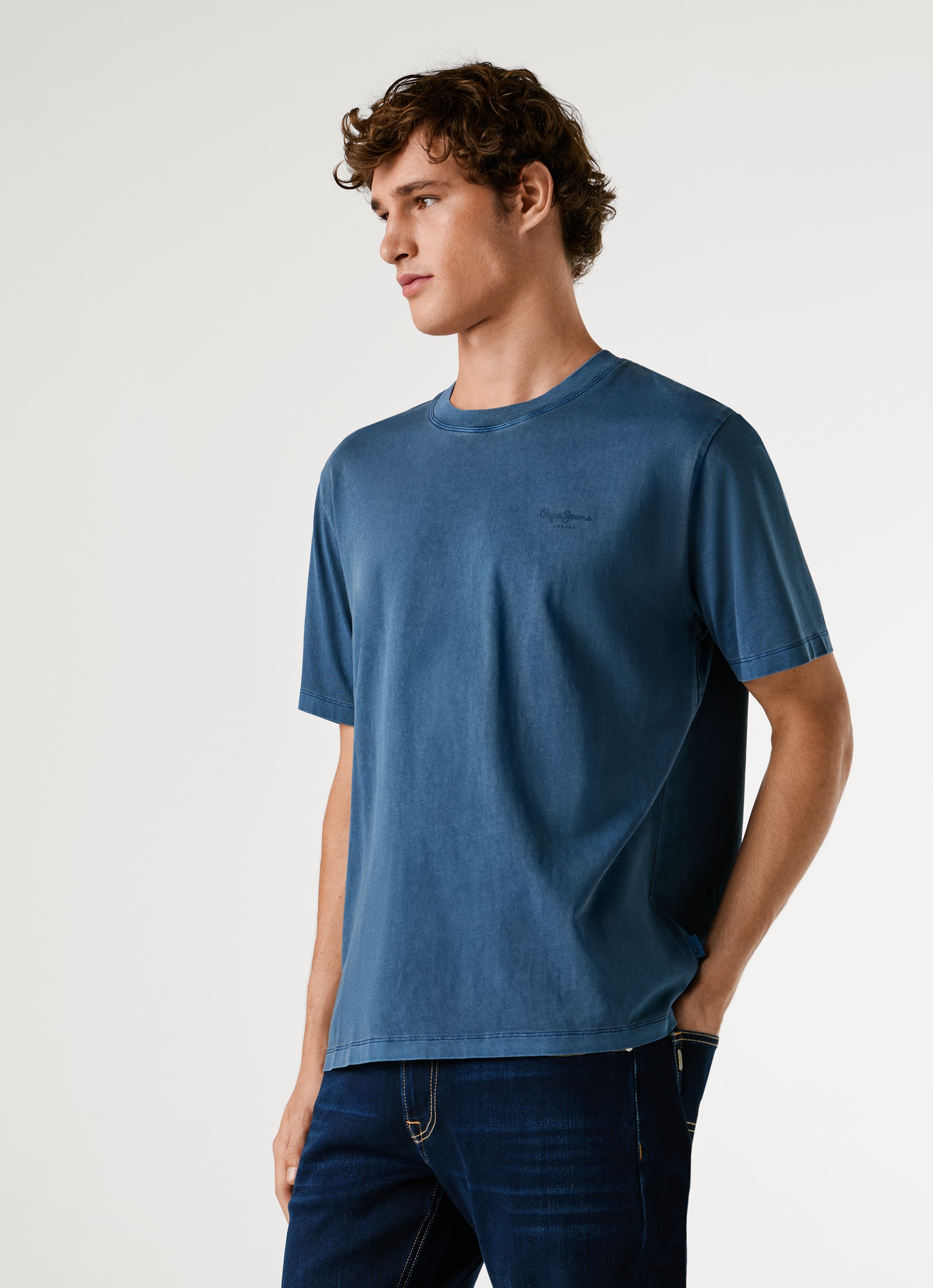 Thumbnail - Pepe Jeans T-Shirt "JACKO" mit kleinem Ton-in-Ton Logoschriftzug