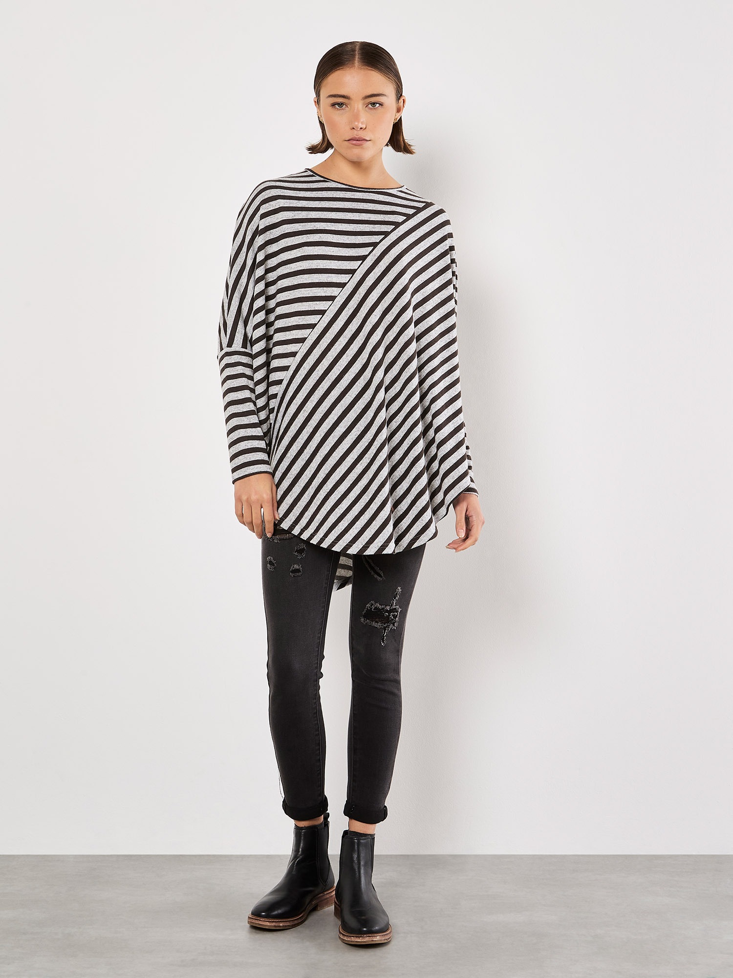Apricot Shirttop "gestreiftes Jersey-Top" mit asymmetrischem Saum