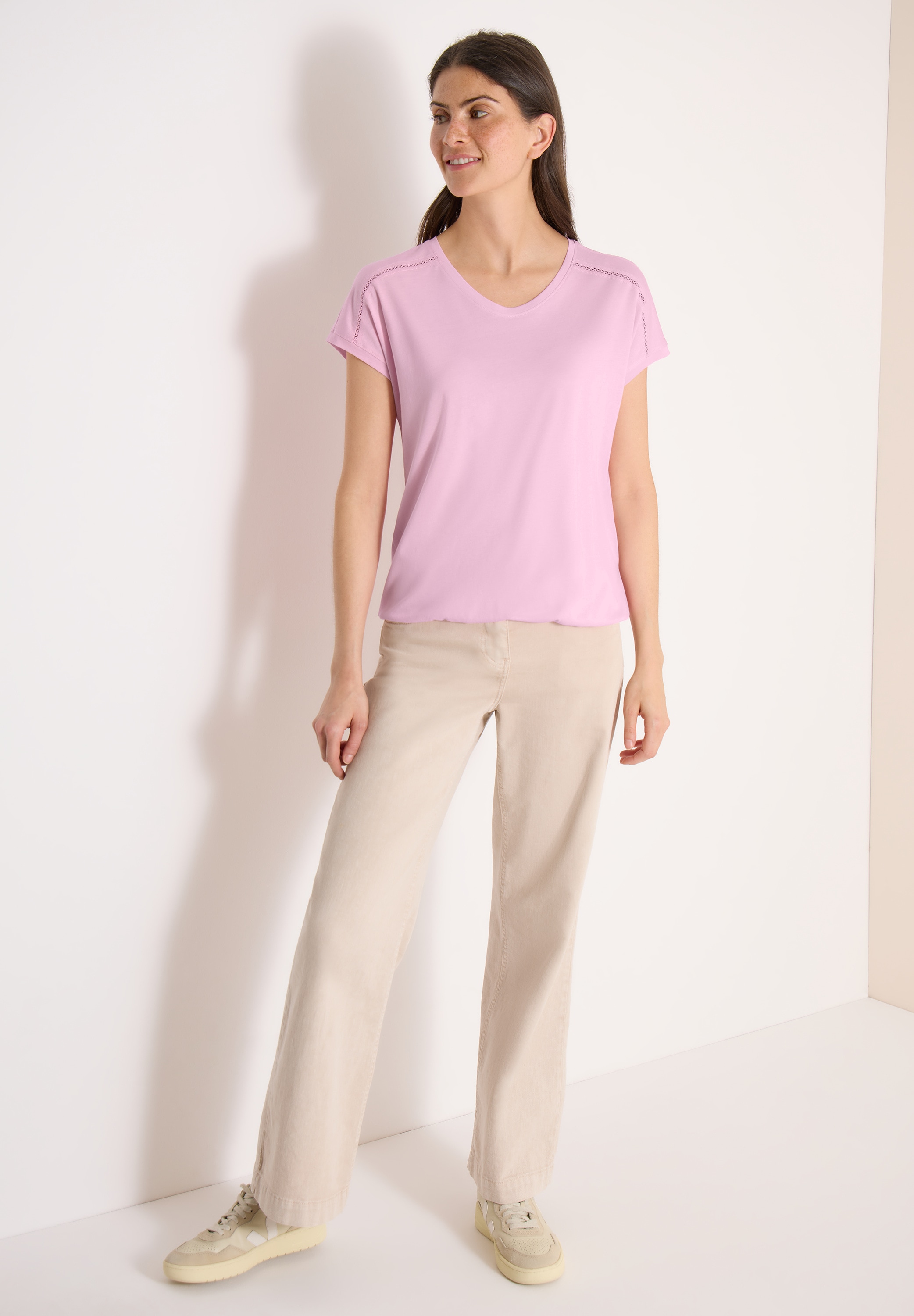 Cecil V-Shirt mit Spitzendetails