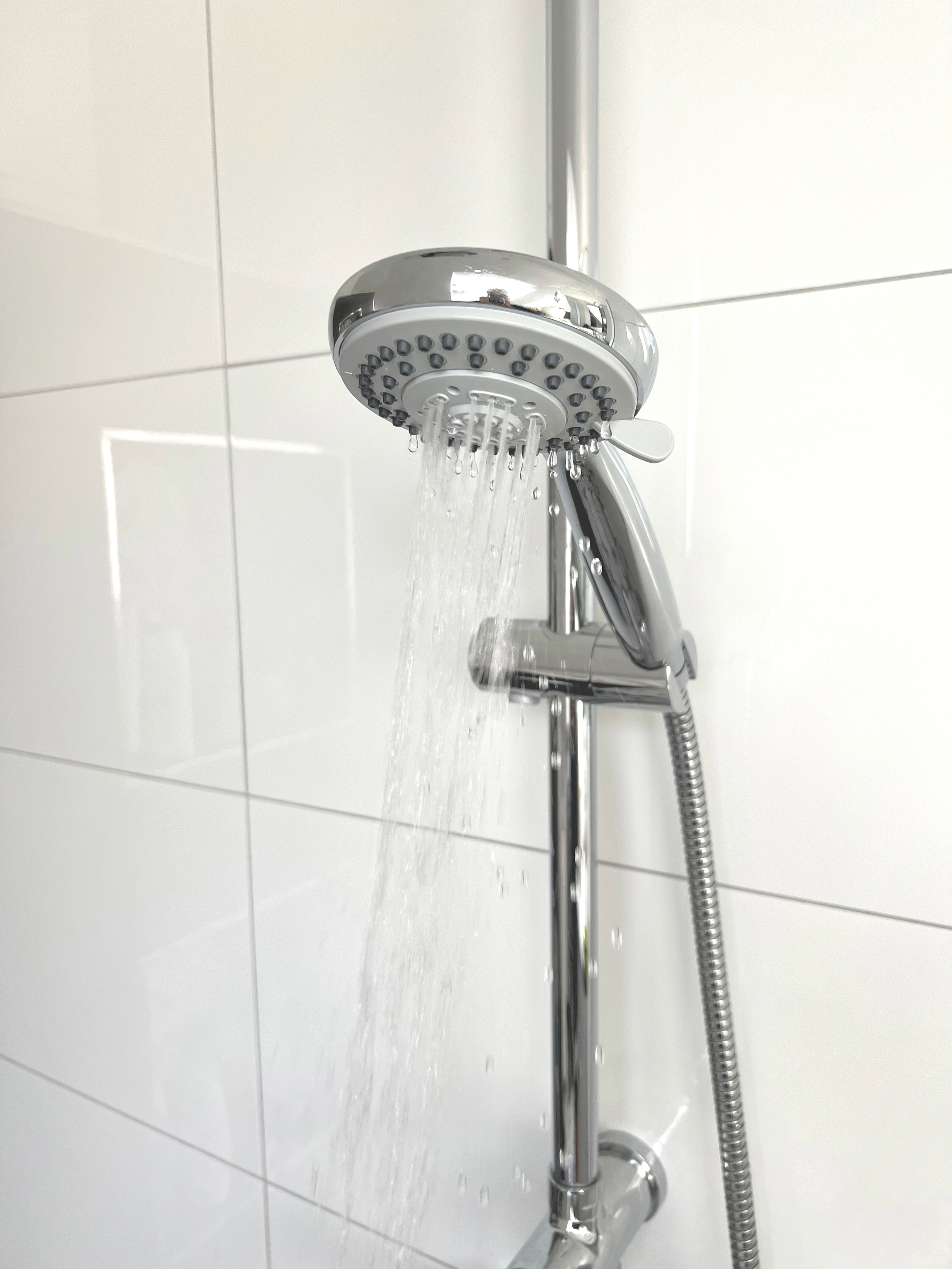 ADOB Handbrause »Vento N« 1 Stk. tlg. 5-strahlig, Ø 10 cm, Designklassiker